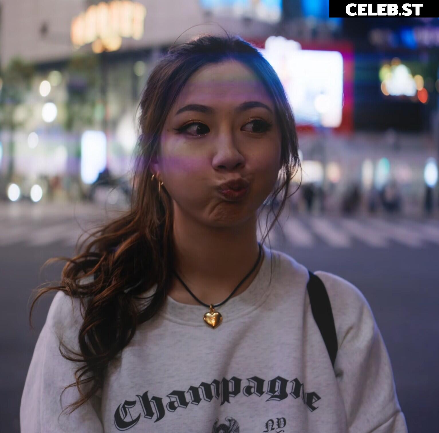 Fuslie (Leslie) Image 24237500
