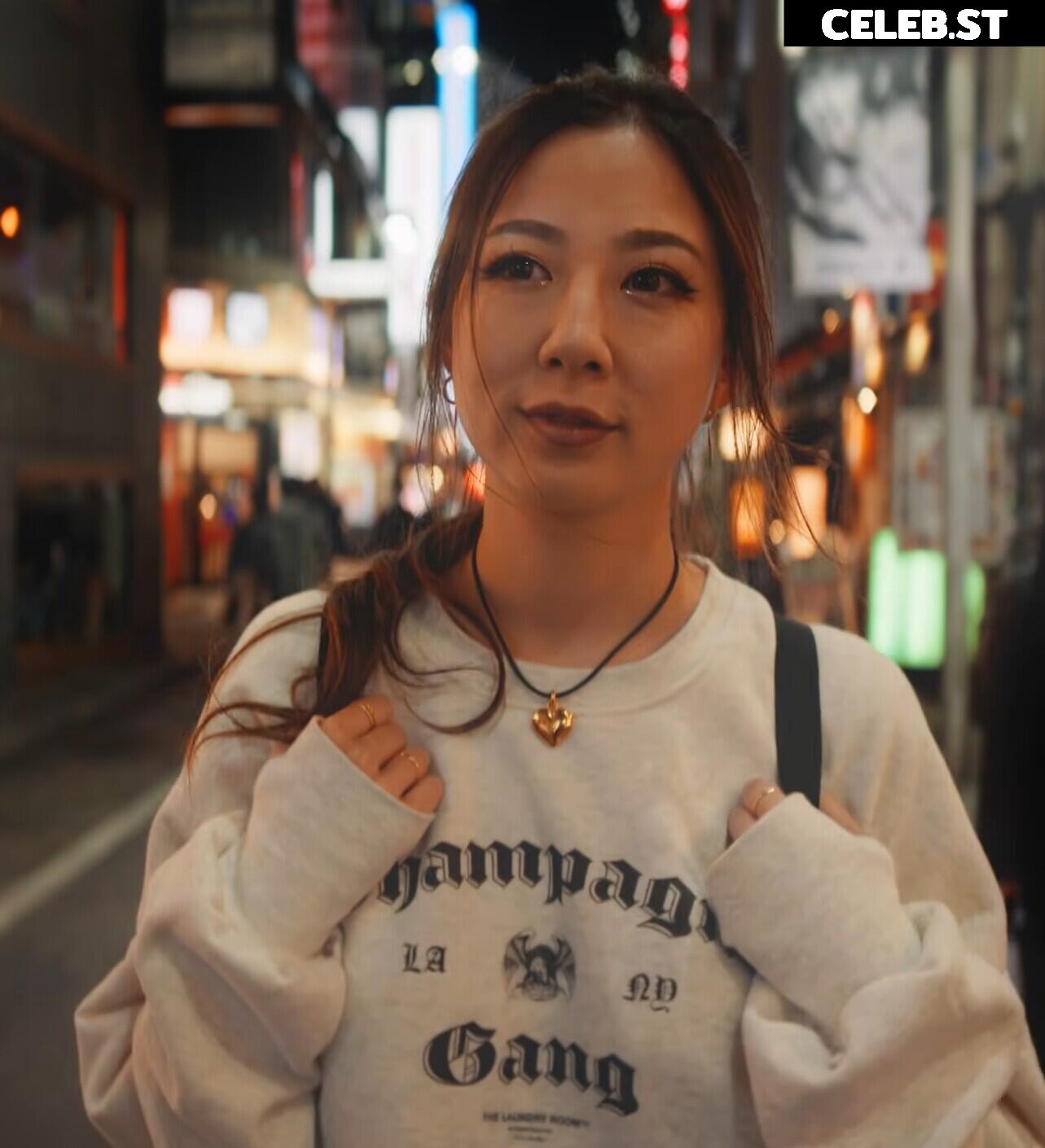 Fuslie (Leslie) Image 24237493