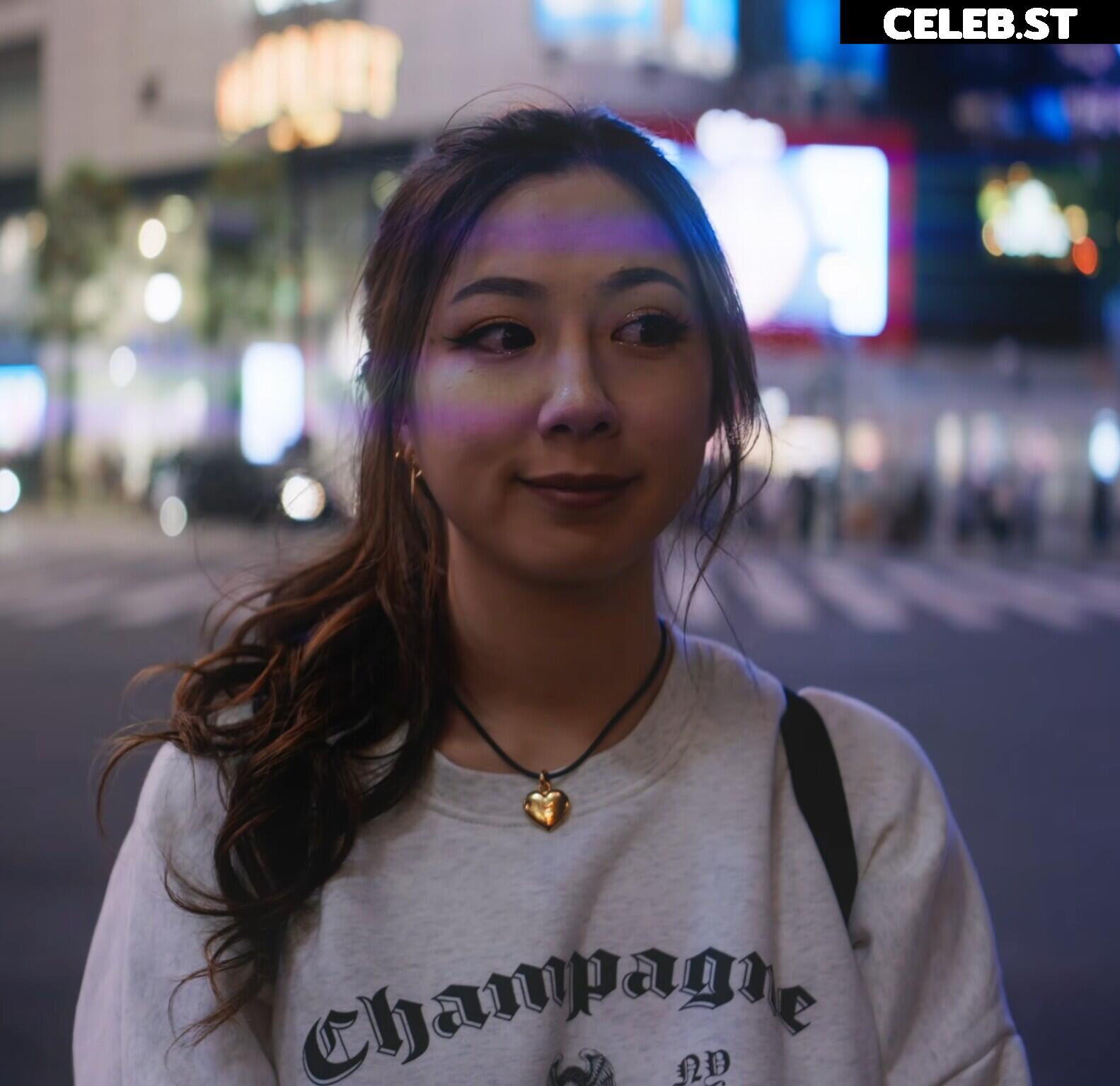 Fuslie (Leslie) Image 24237491