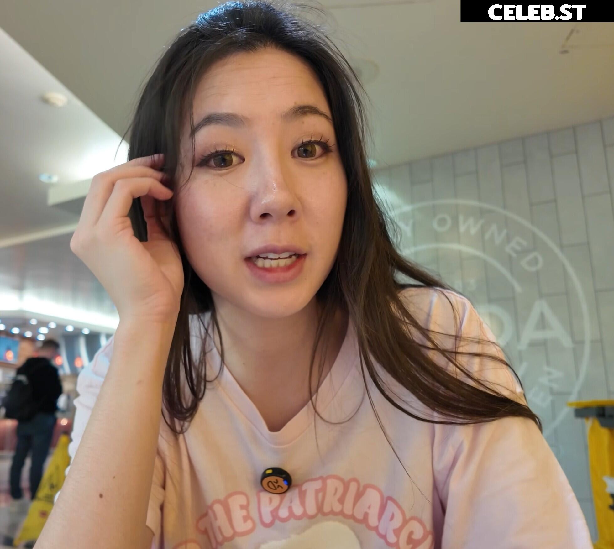 Fuslie (Leslie) Image 24237428