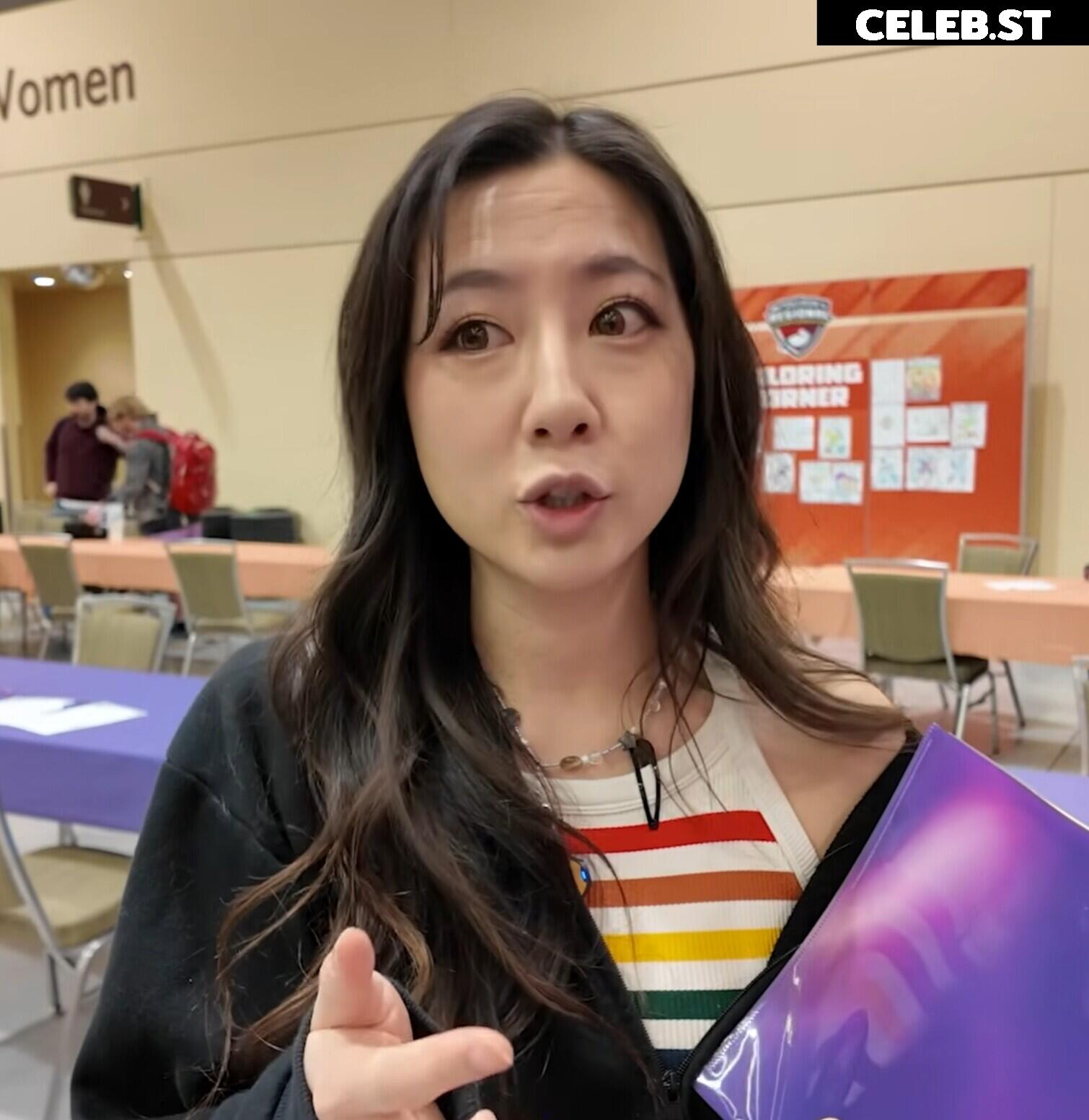 Fuslie (Leslie) Image 24237407