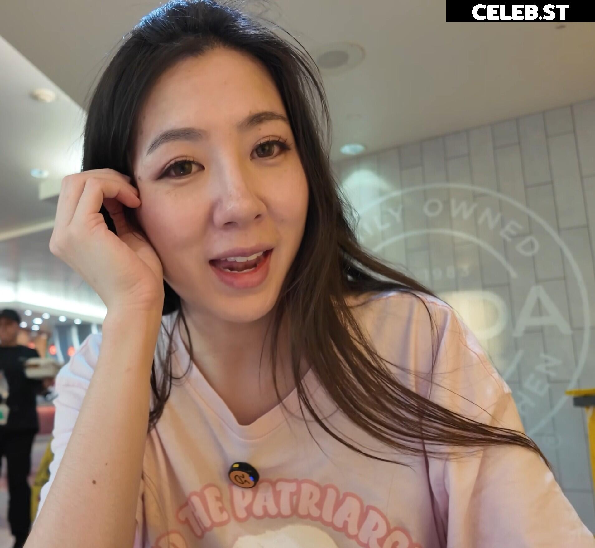 Fuslie (Leslie) Image 24237464