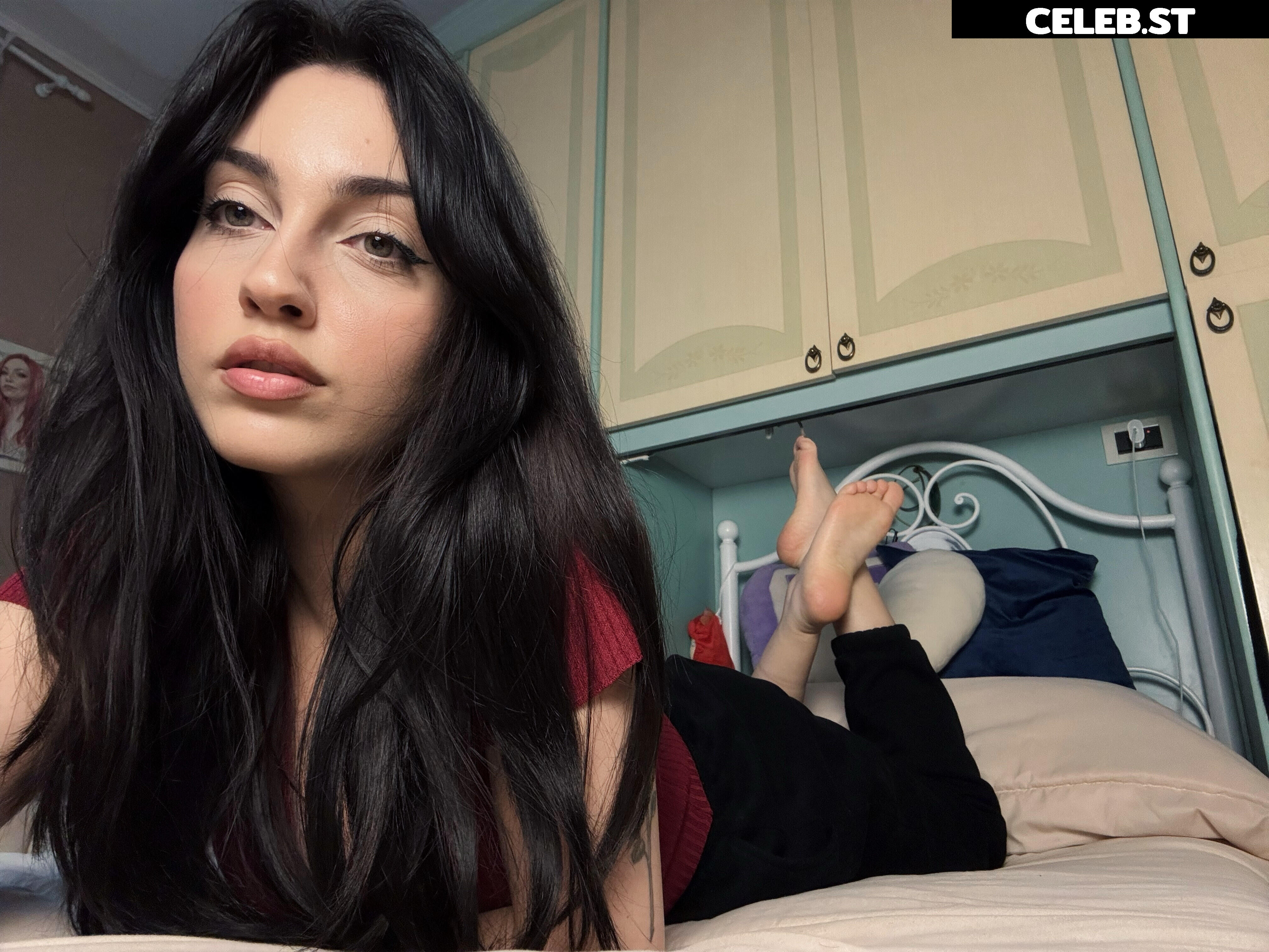 Mona Schon (Italian Streamer) Image 24237624