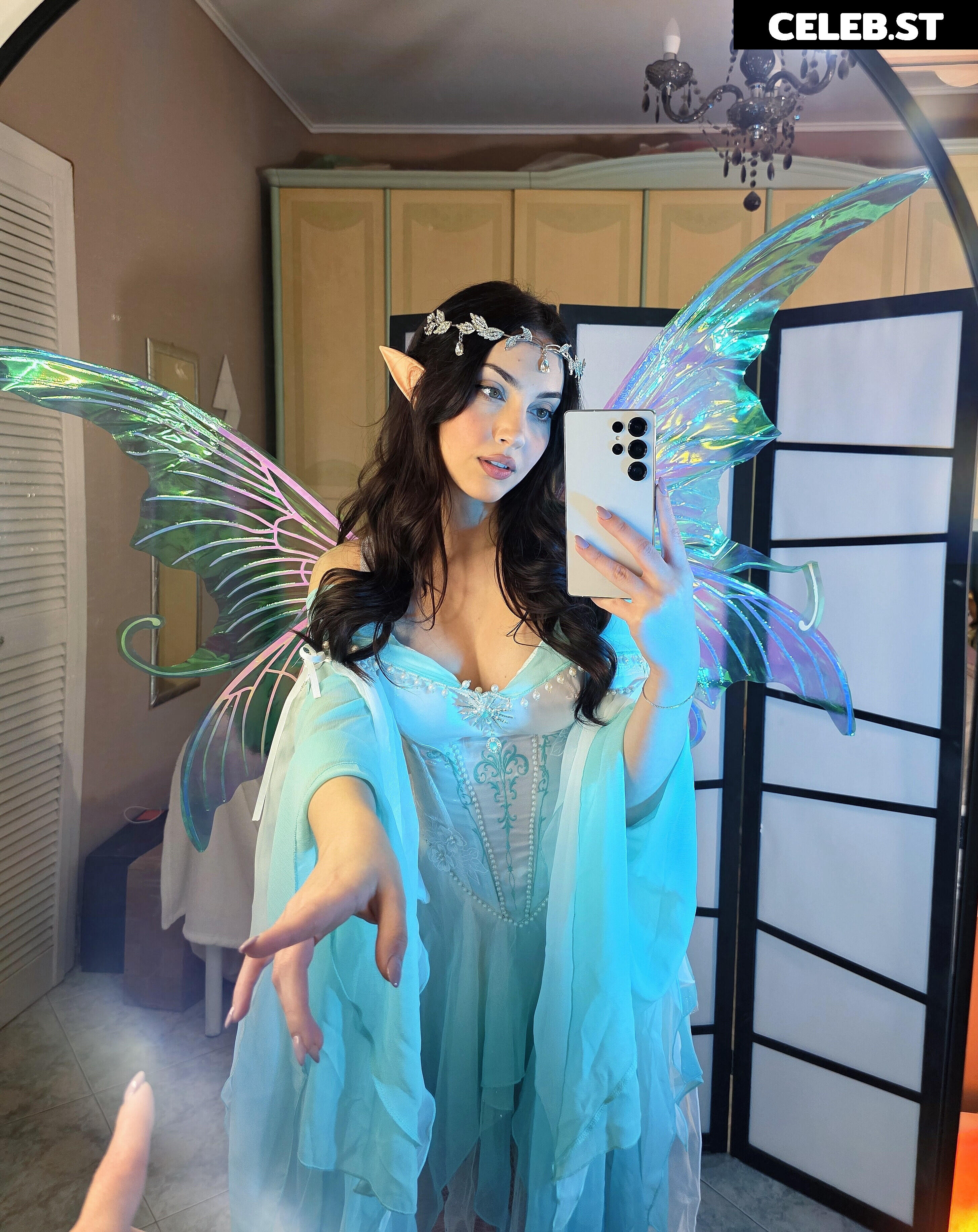Mona Schon (Italian Streamer) Image 24237610