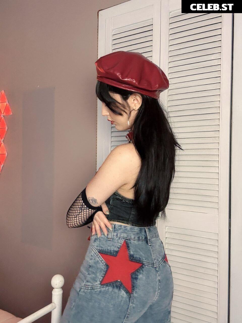 Mona Schon (Italian Streamer) Image 24237636