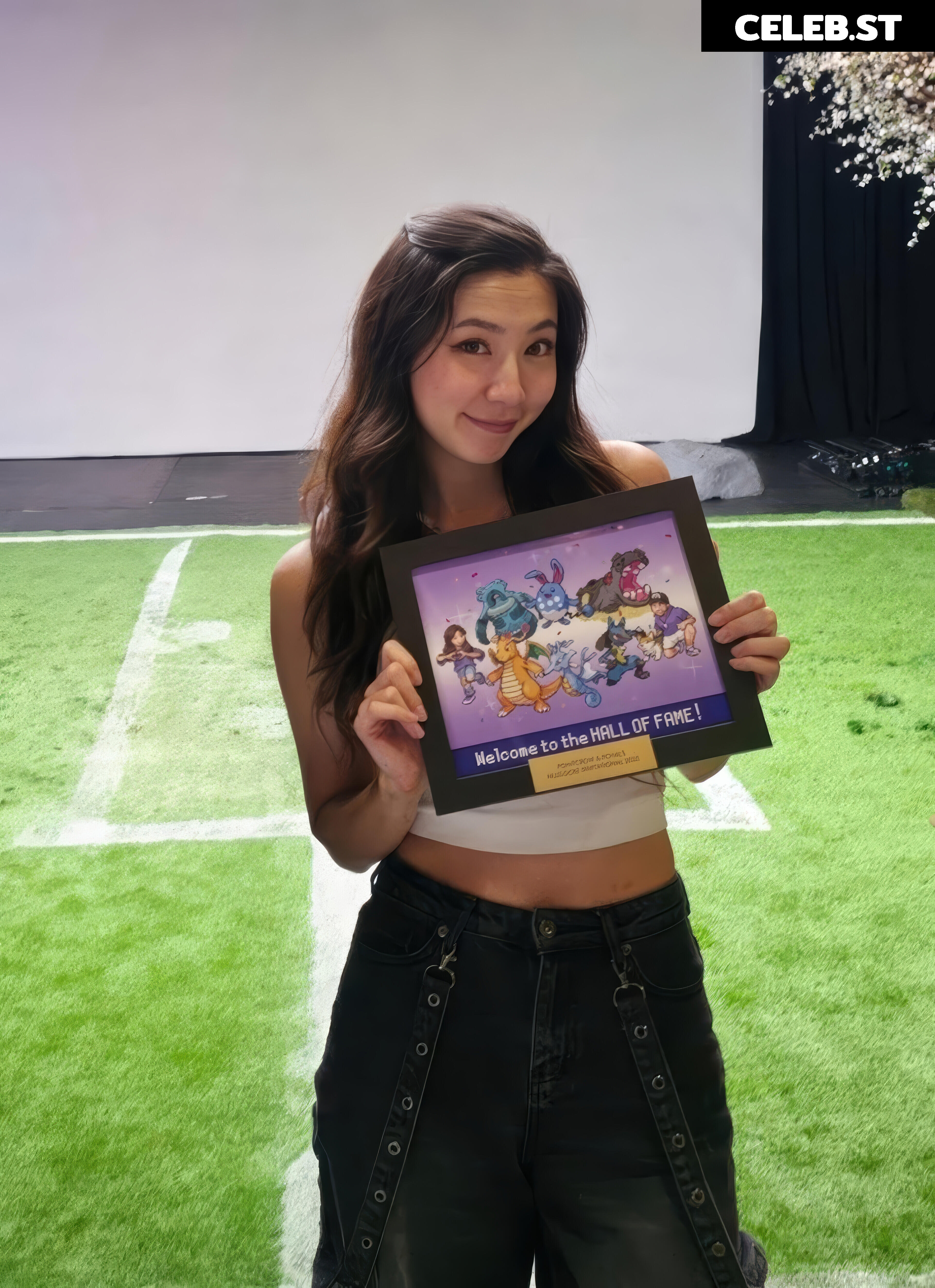 Fuslie (Leslie) Image 24237168