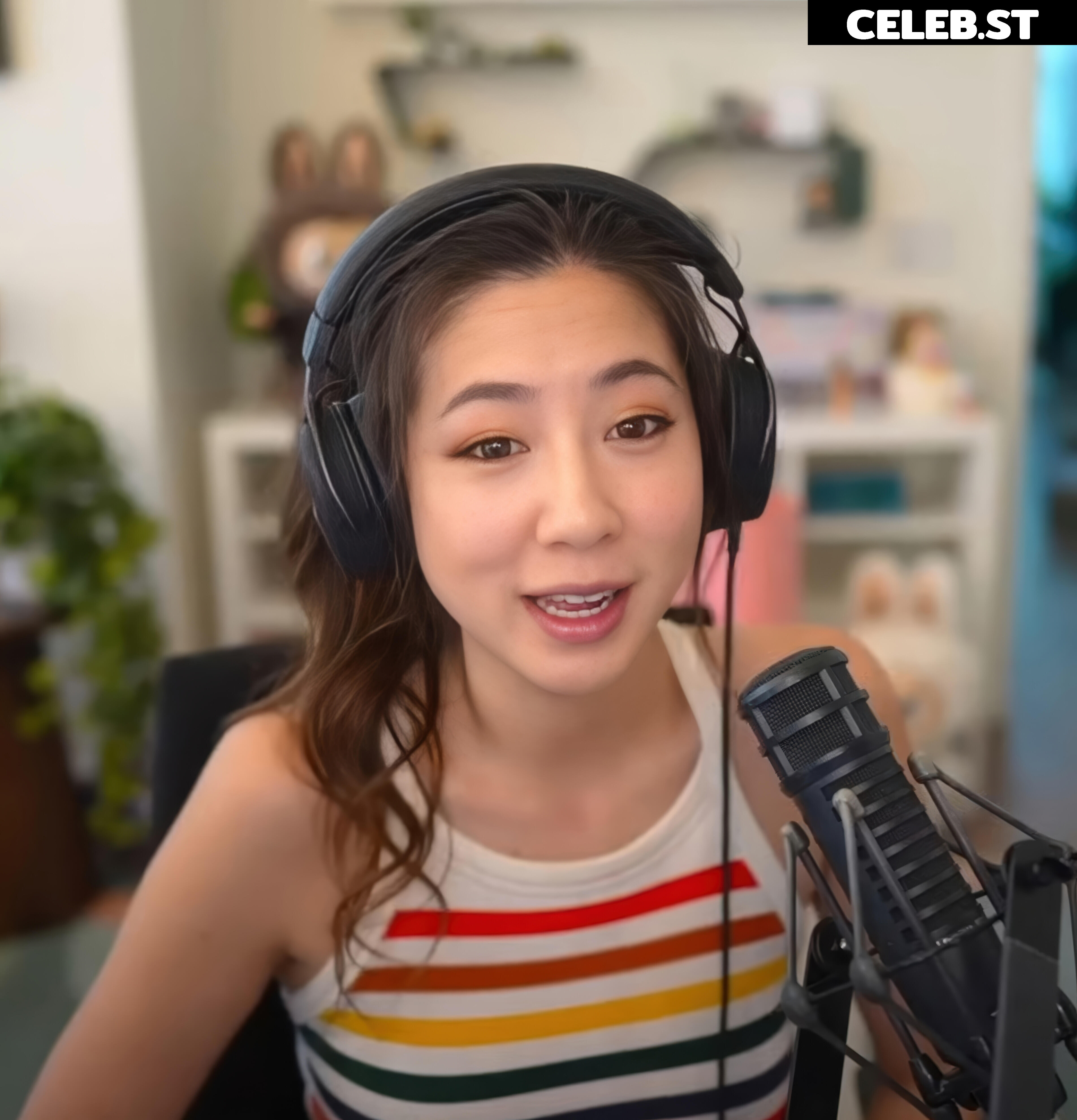 Fuslie (Leslie) Image 24237153