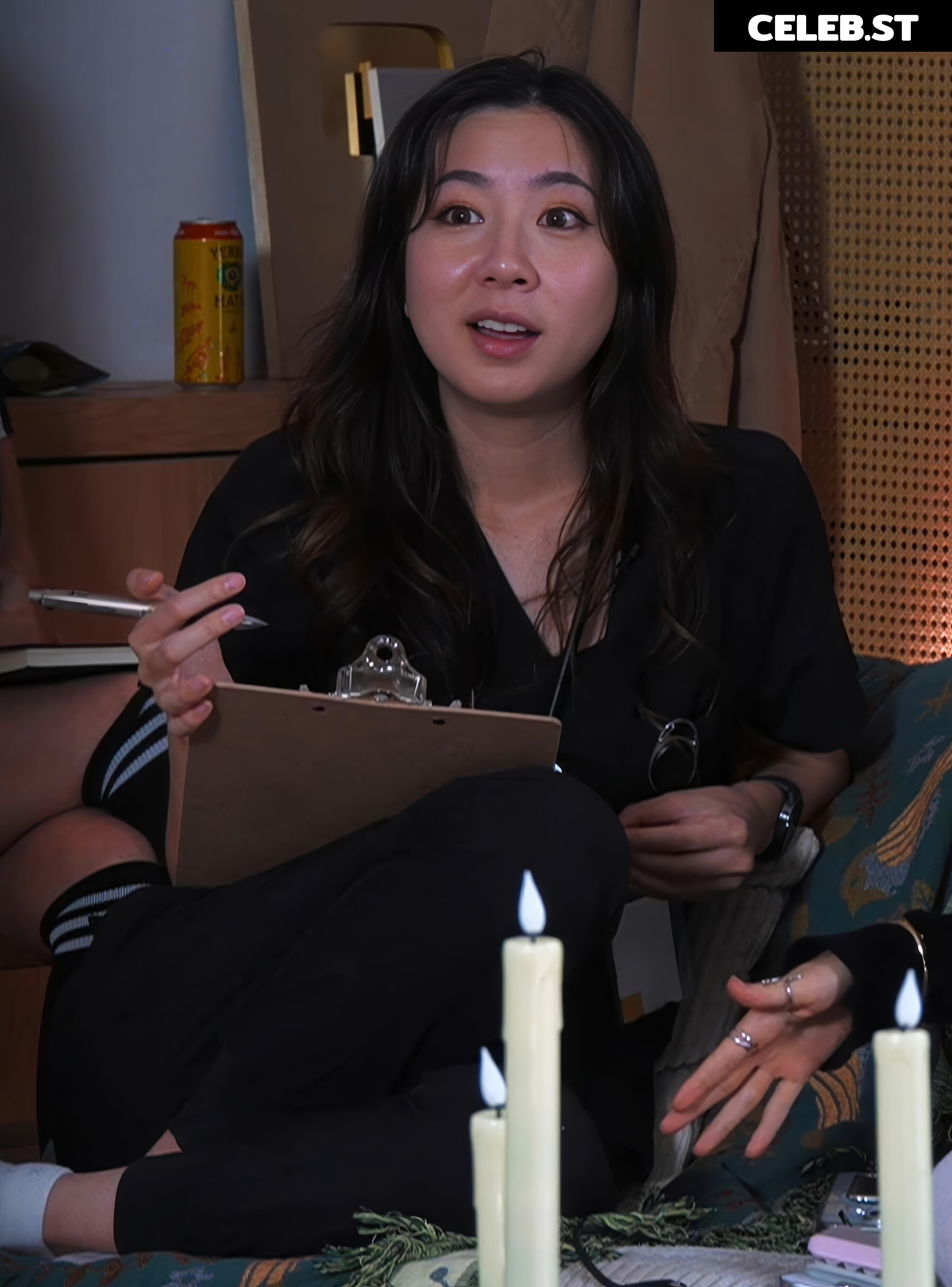 Fuslie (Leslie) Image 24237151