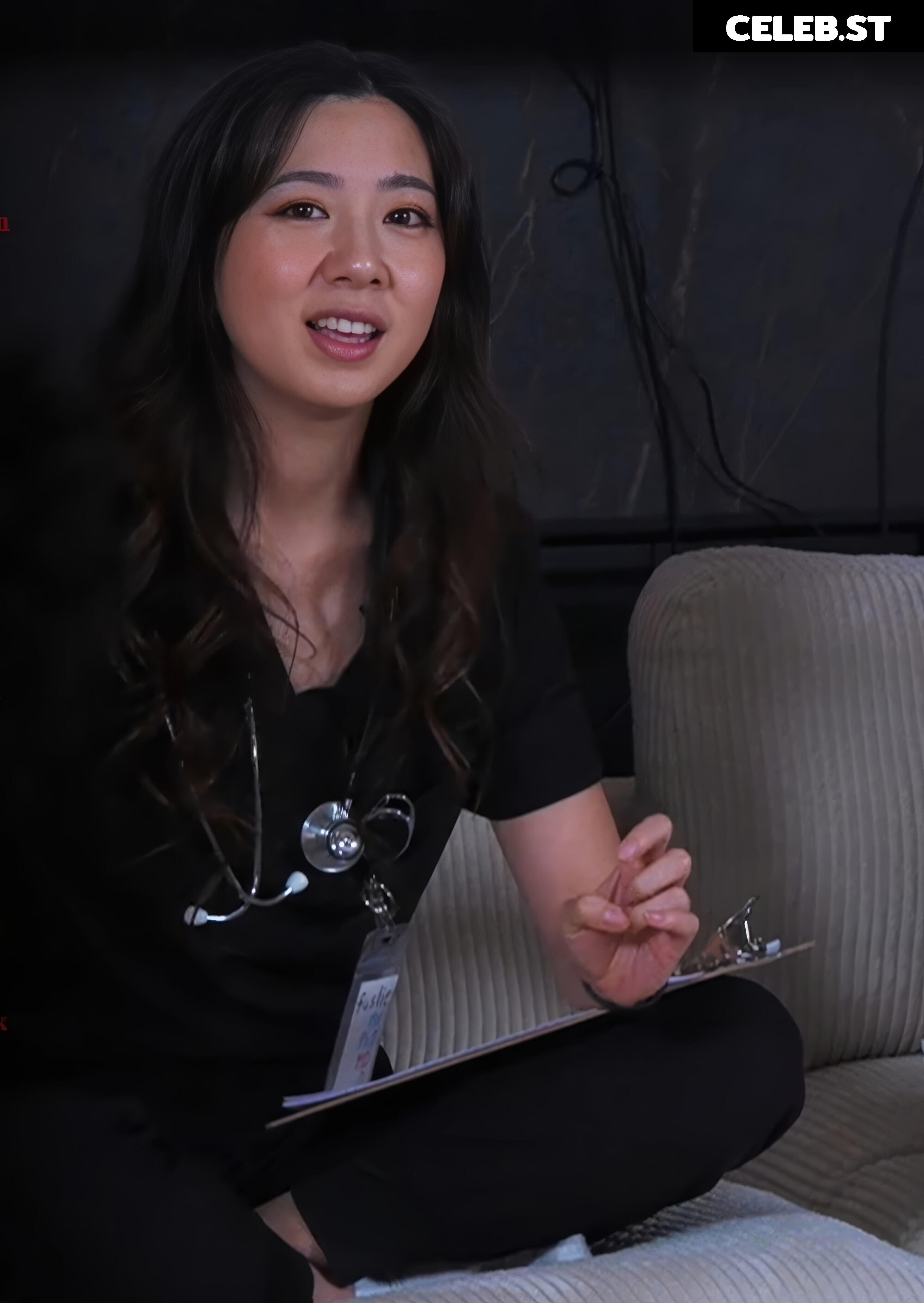 Fuslie (Leslie) Image 24237157