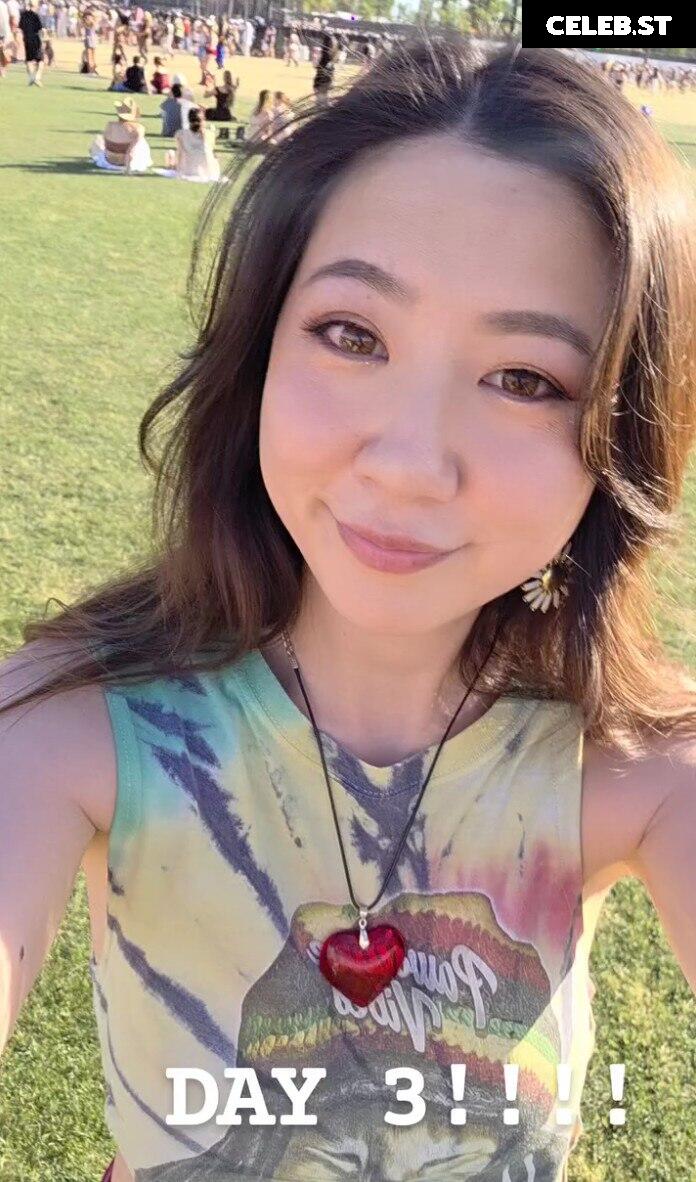 Fuslie (Leslie) Image 24237088