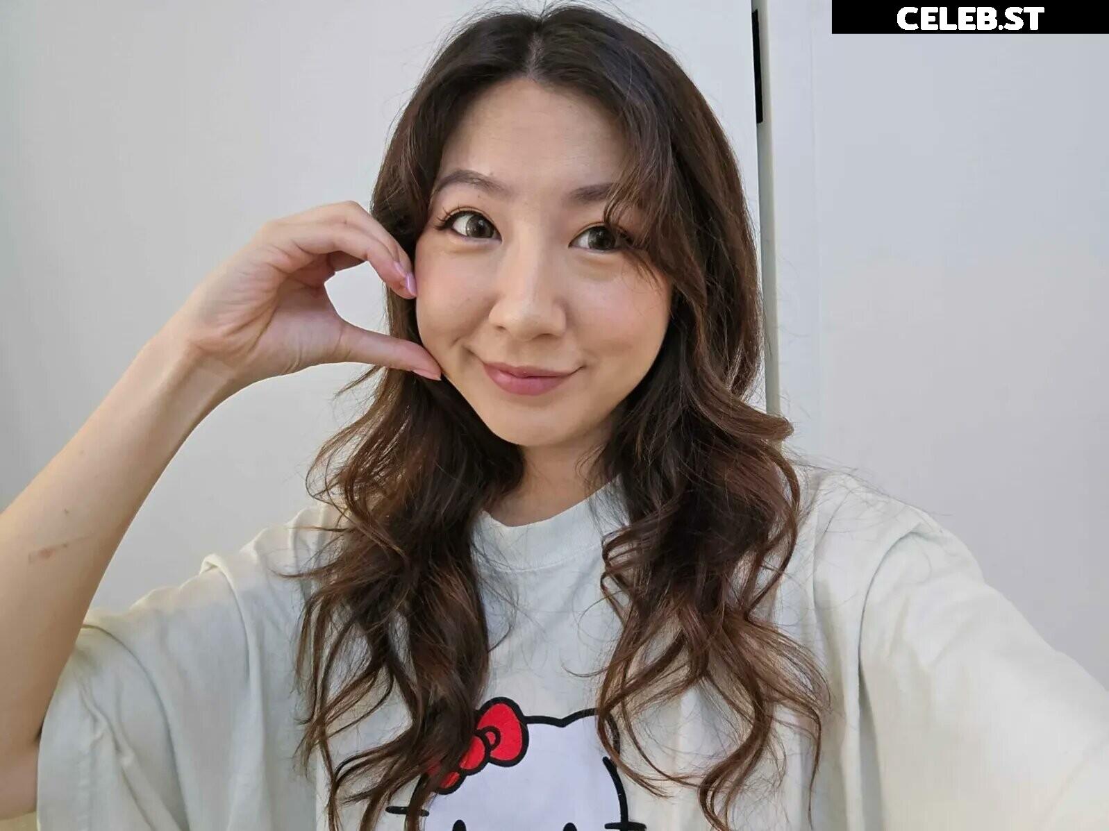 Fuslie (Leslie) Image 24237027