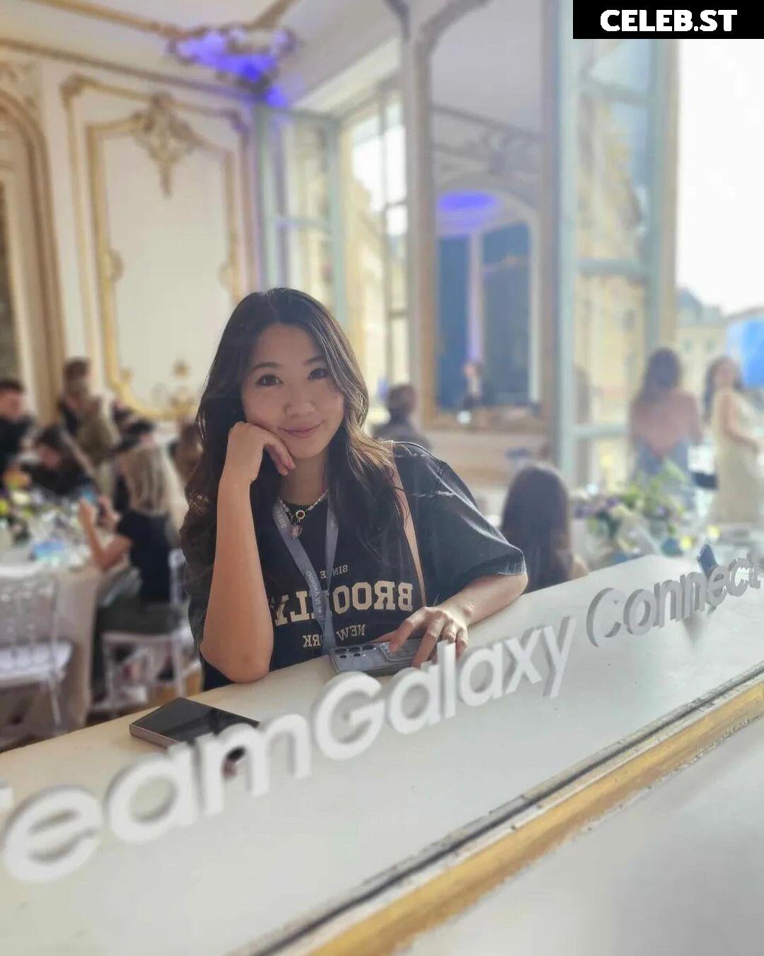Fuslie (Leslie) Image 24237031