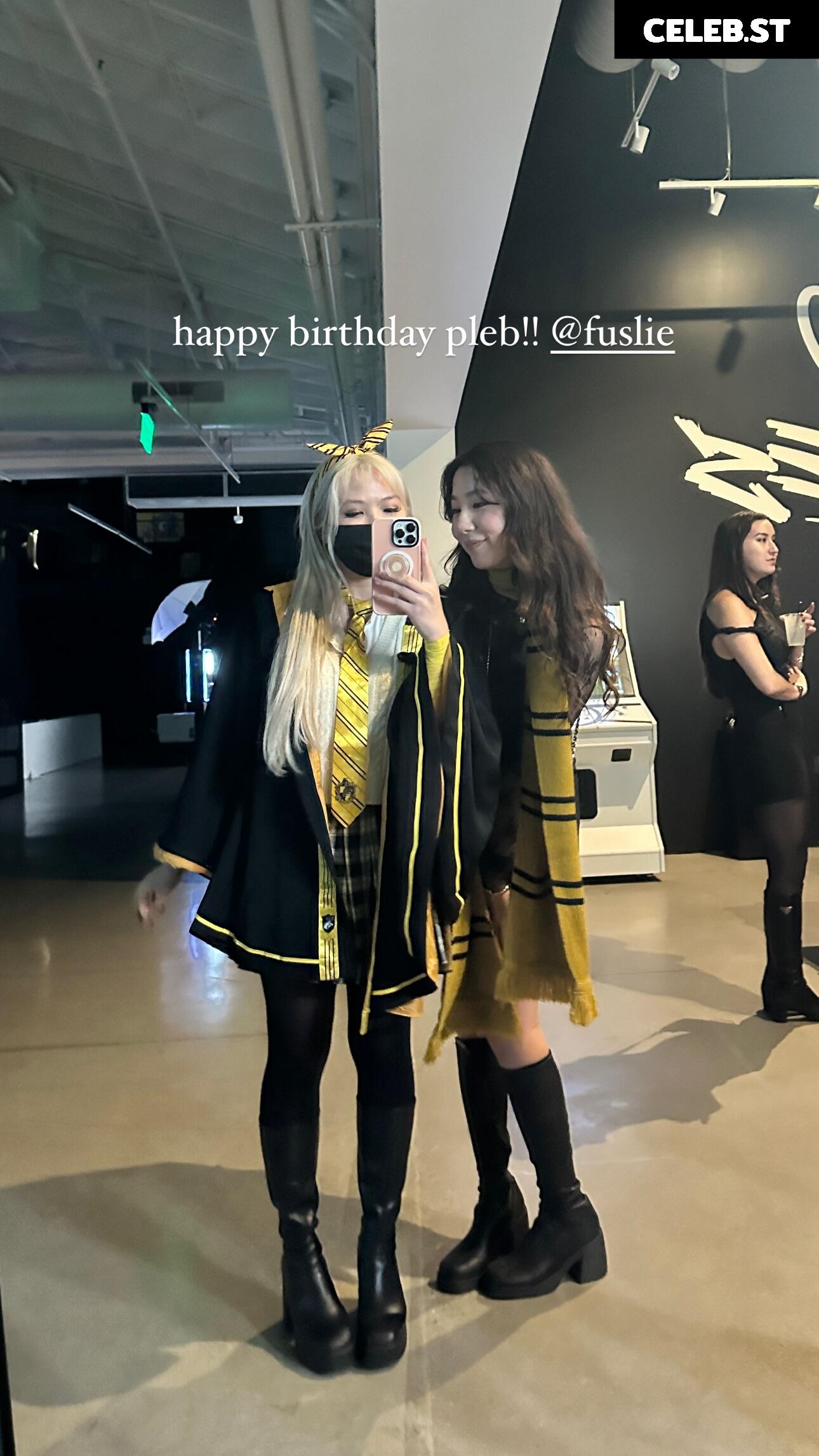 Fuslie (Leslie) Image 24237062