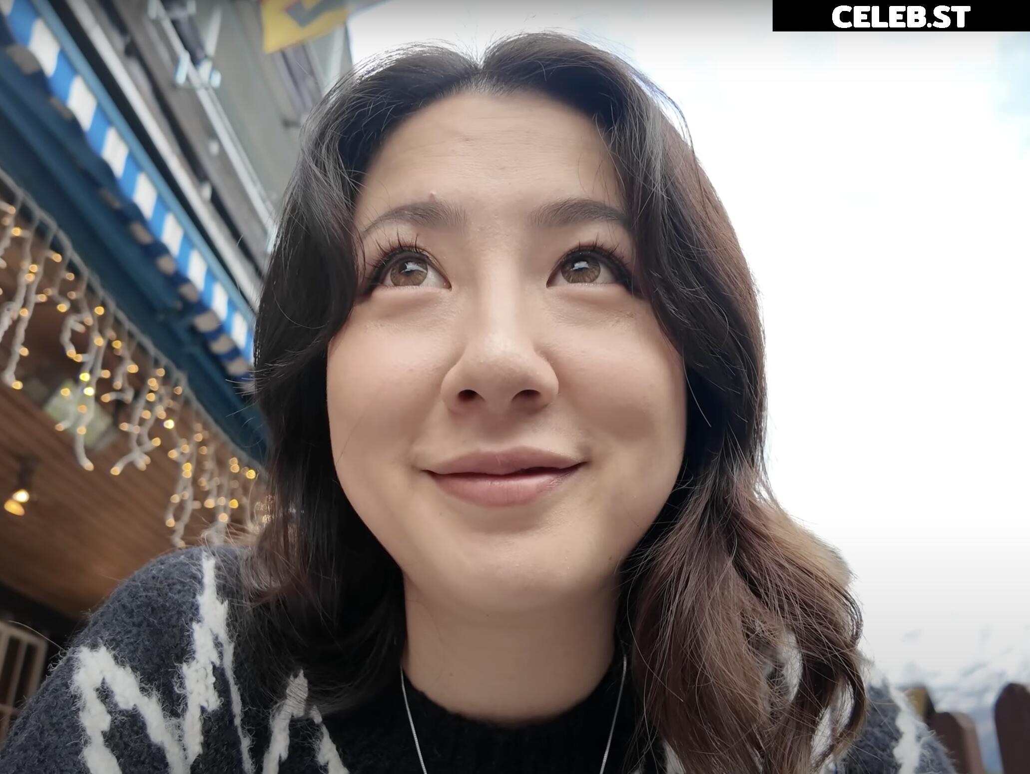 Fuslie (Leslie) Image 24237047