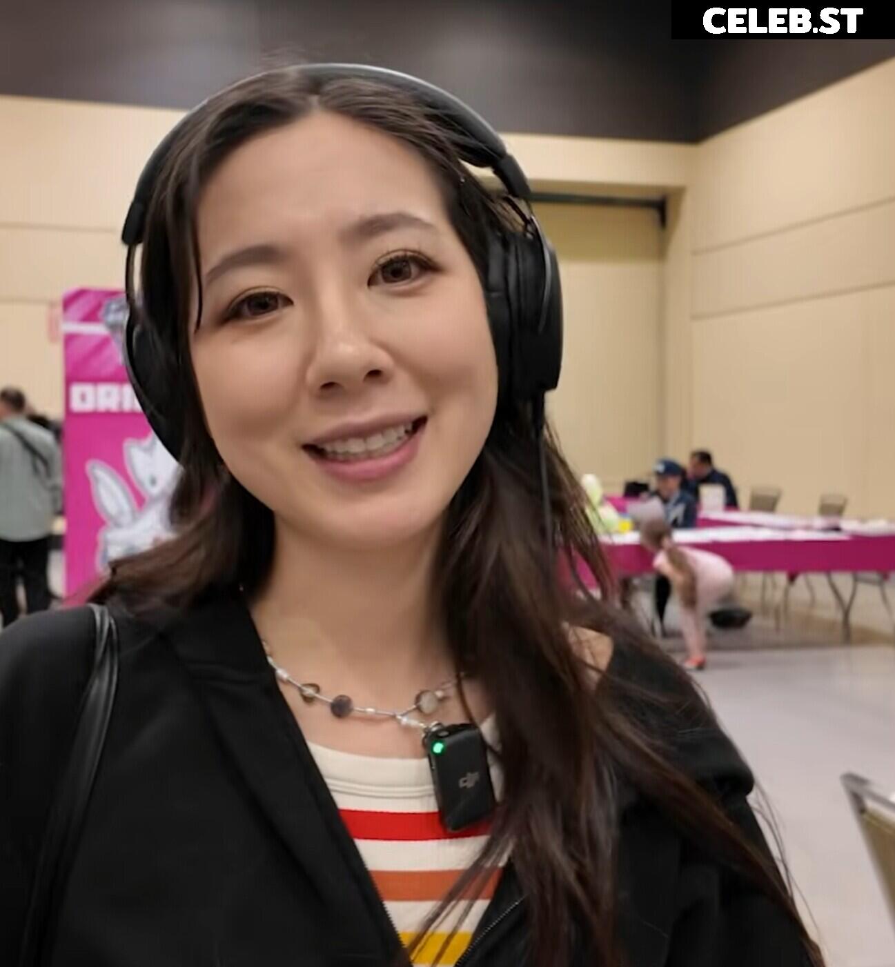 Fuslie (Leslie) Image 24237394