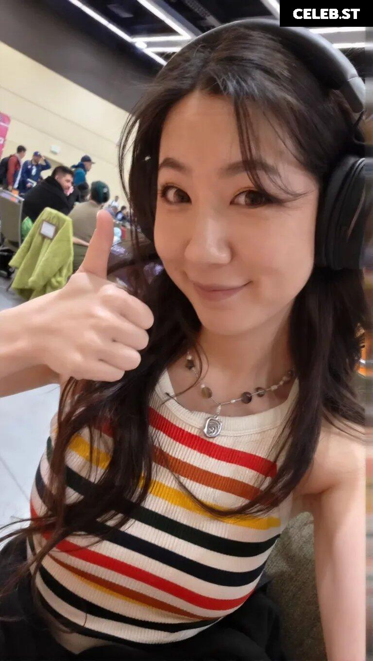 Fuslie (Leslie) Image 24237387