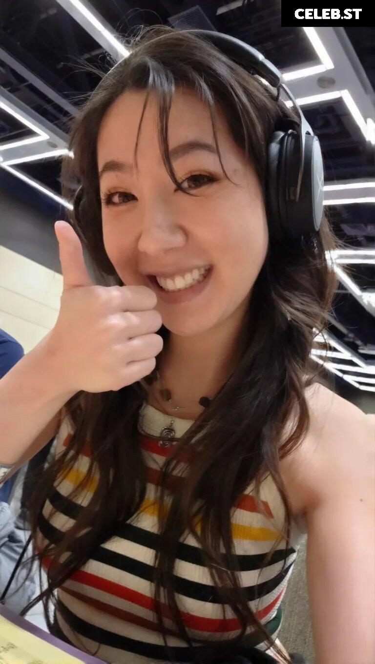 Fuslie (Leslie) Image 24237388