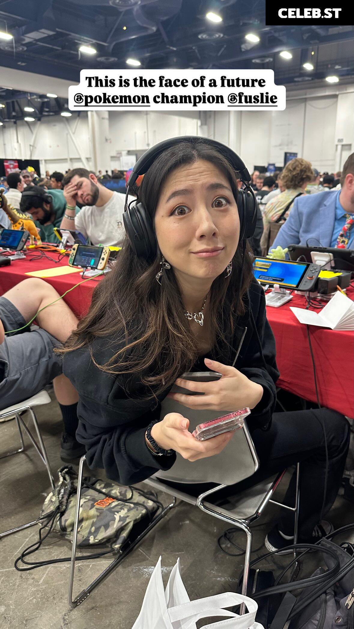 Fuslie (Leslie) Image 24237351