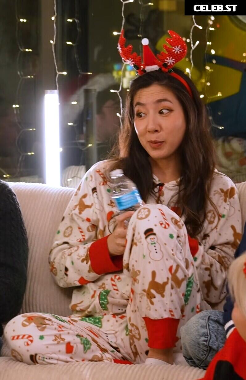 Fuslie (Leslie) Image 24237355