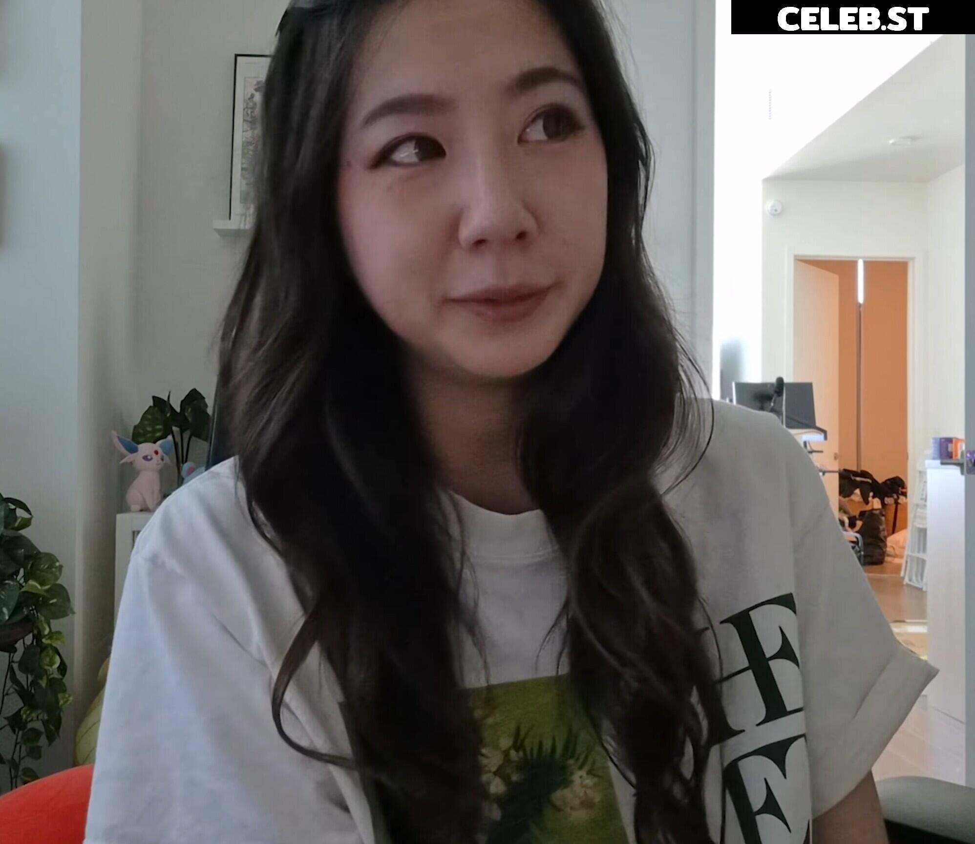 Fuslie (Leslie) Image 24237288