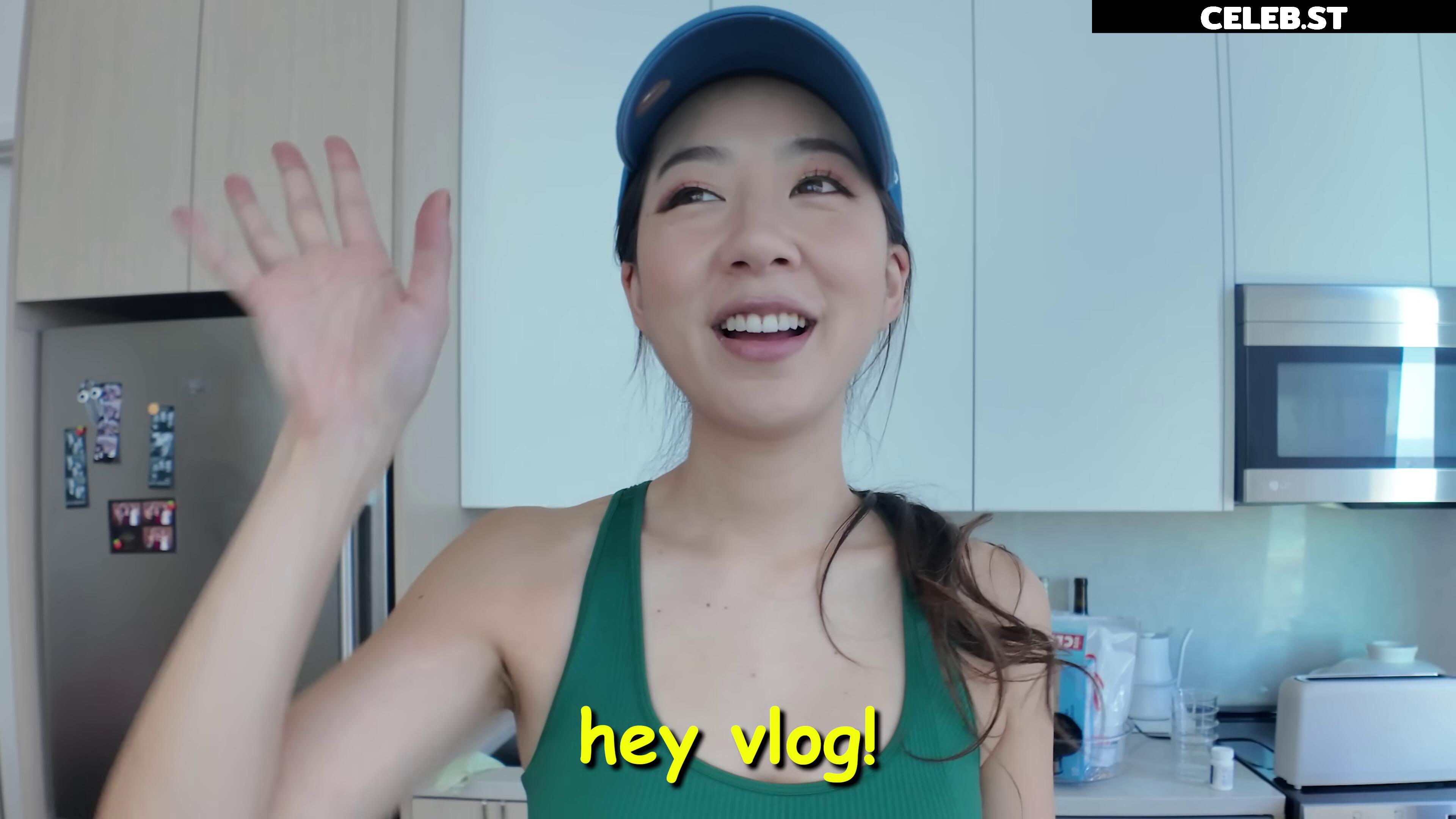 Fuslie (Leslie) Image 24237230