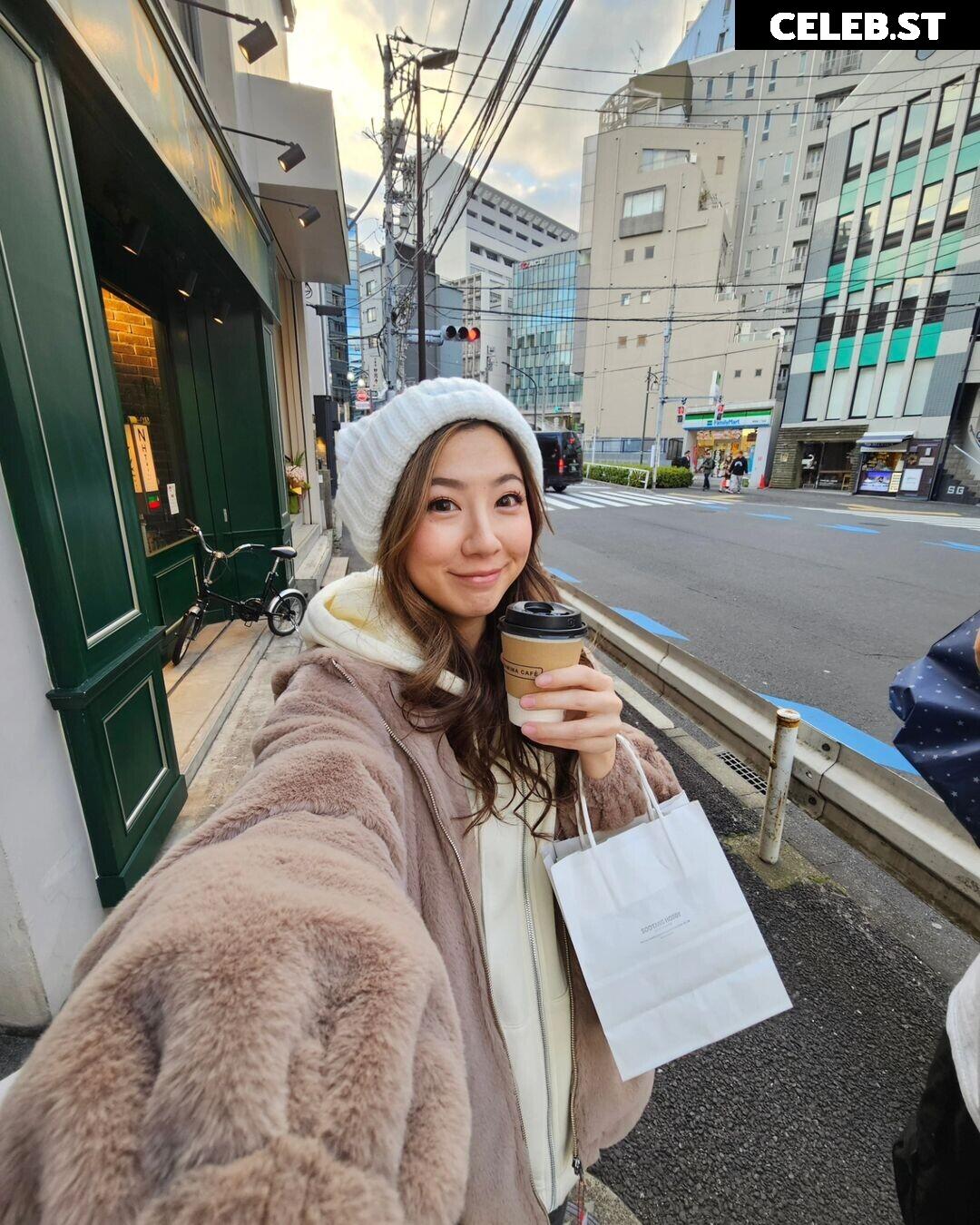 Fuslie (Leslie) Image 24236993