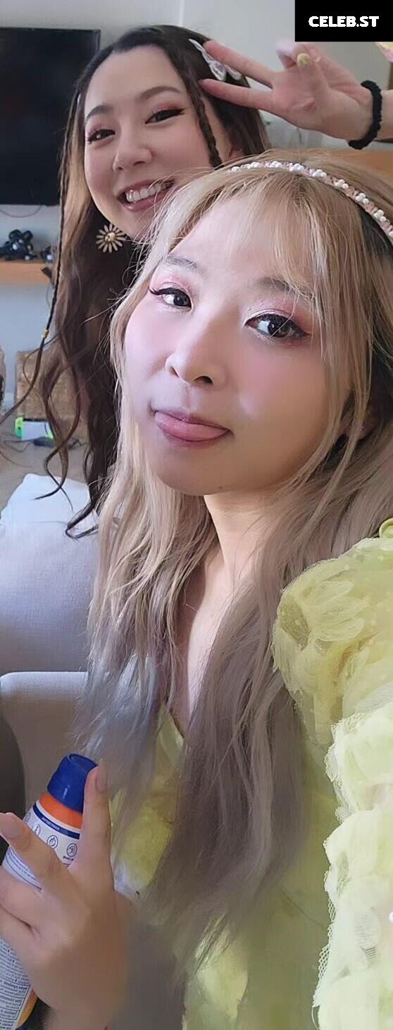 Fuslie (Leslie) Image 24236882
