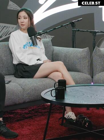 Fuslie (Leslie) Image 24236822