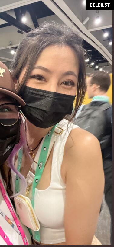 Fuslie (Leslie) Image 24236831