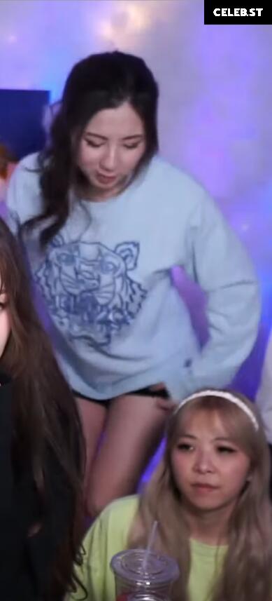 Fuslie (Leslie) Image 24236875