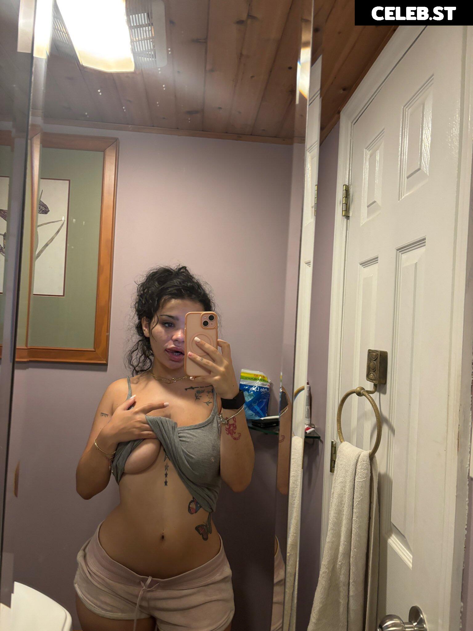 MAYA NICOLE aka niccolegoddess, mniccolee Image 24299918