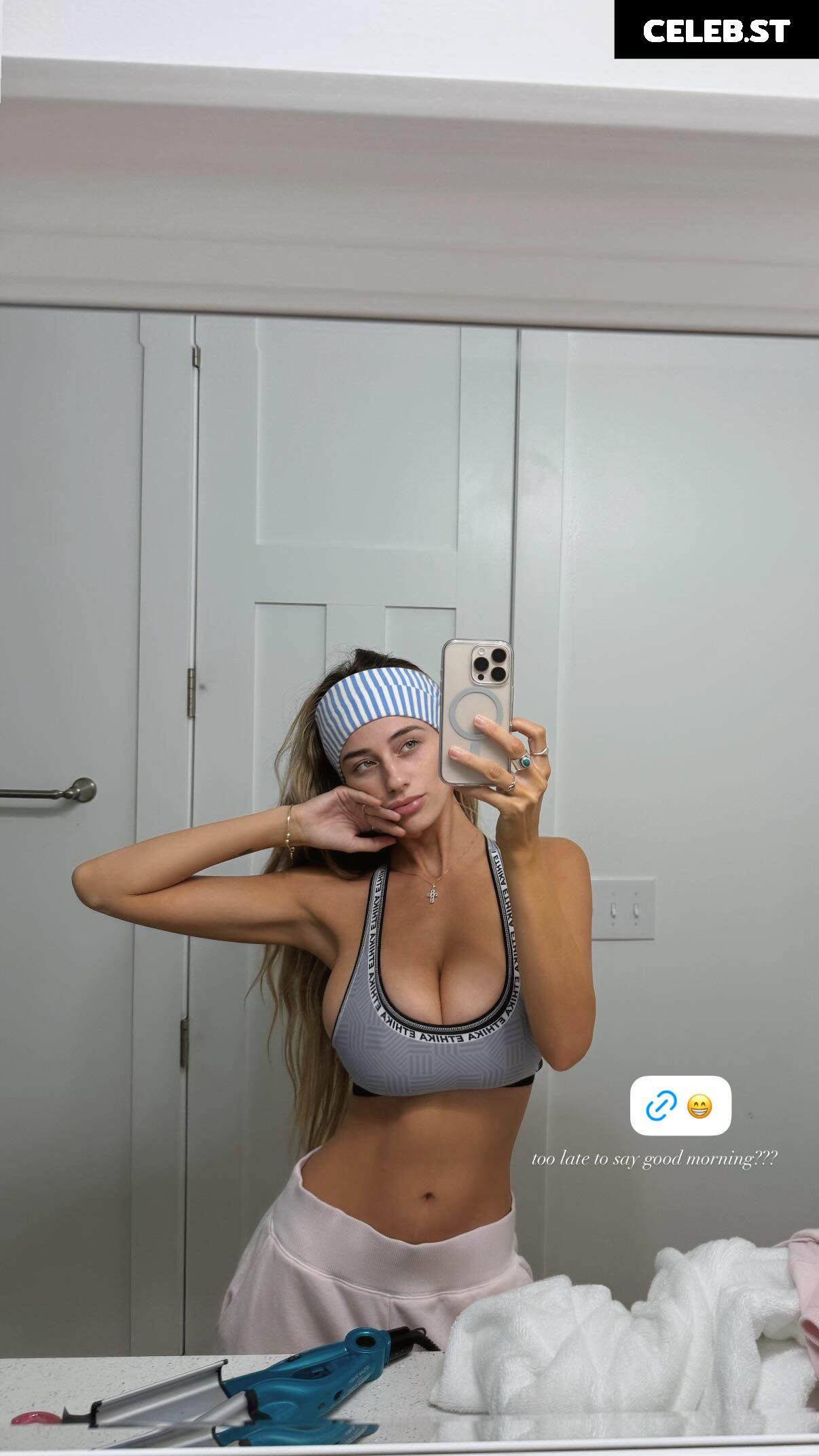 hadelinemope / Maddie Hope Image 24285865