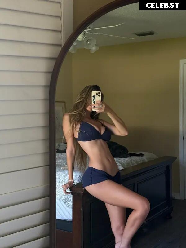 hadelinemope / Maddie Hope Image 24285525