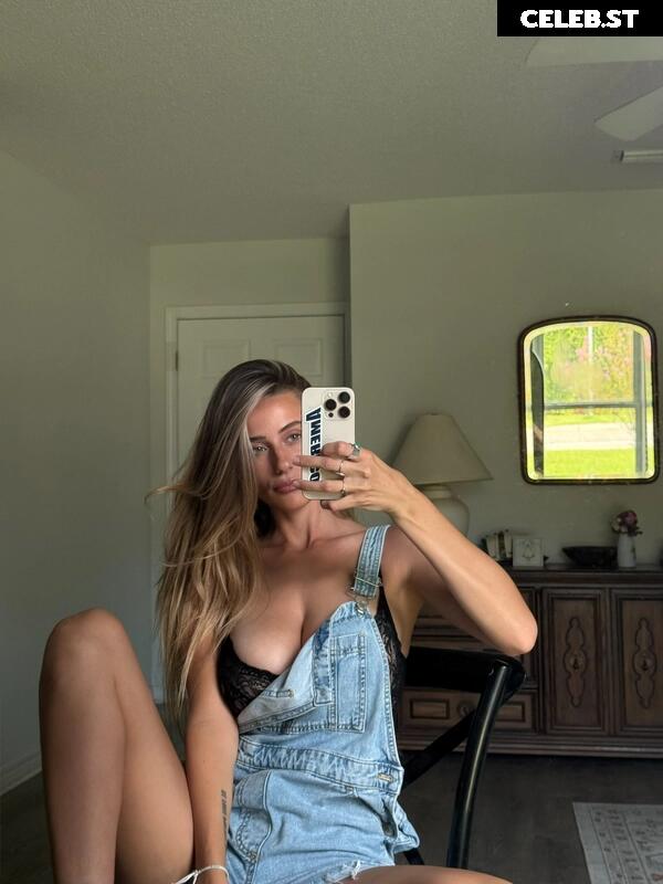 hadelinemope / Maddie Hope Image 24285448