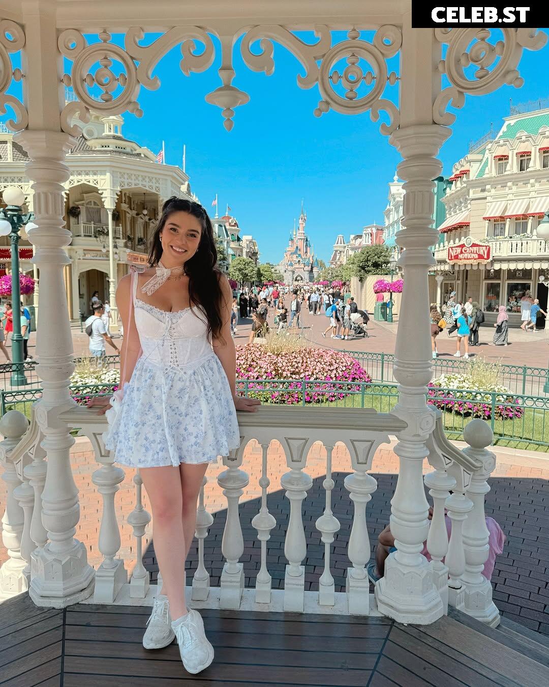 Taya Miller / Tayamillerr Image 24286844