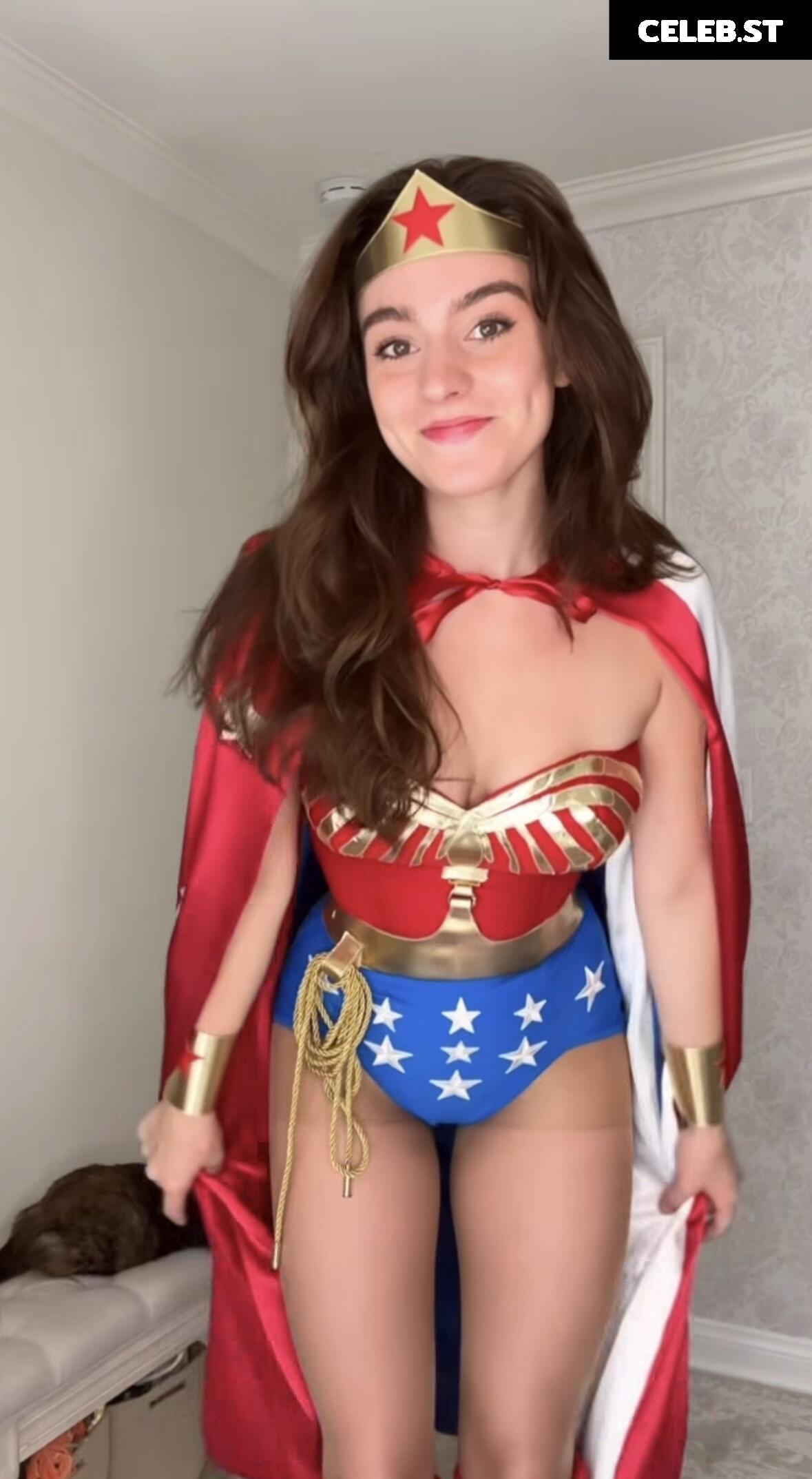 Taya Miller / Tayamillerr Image 24286799