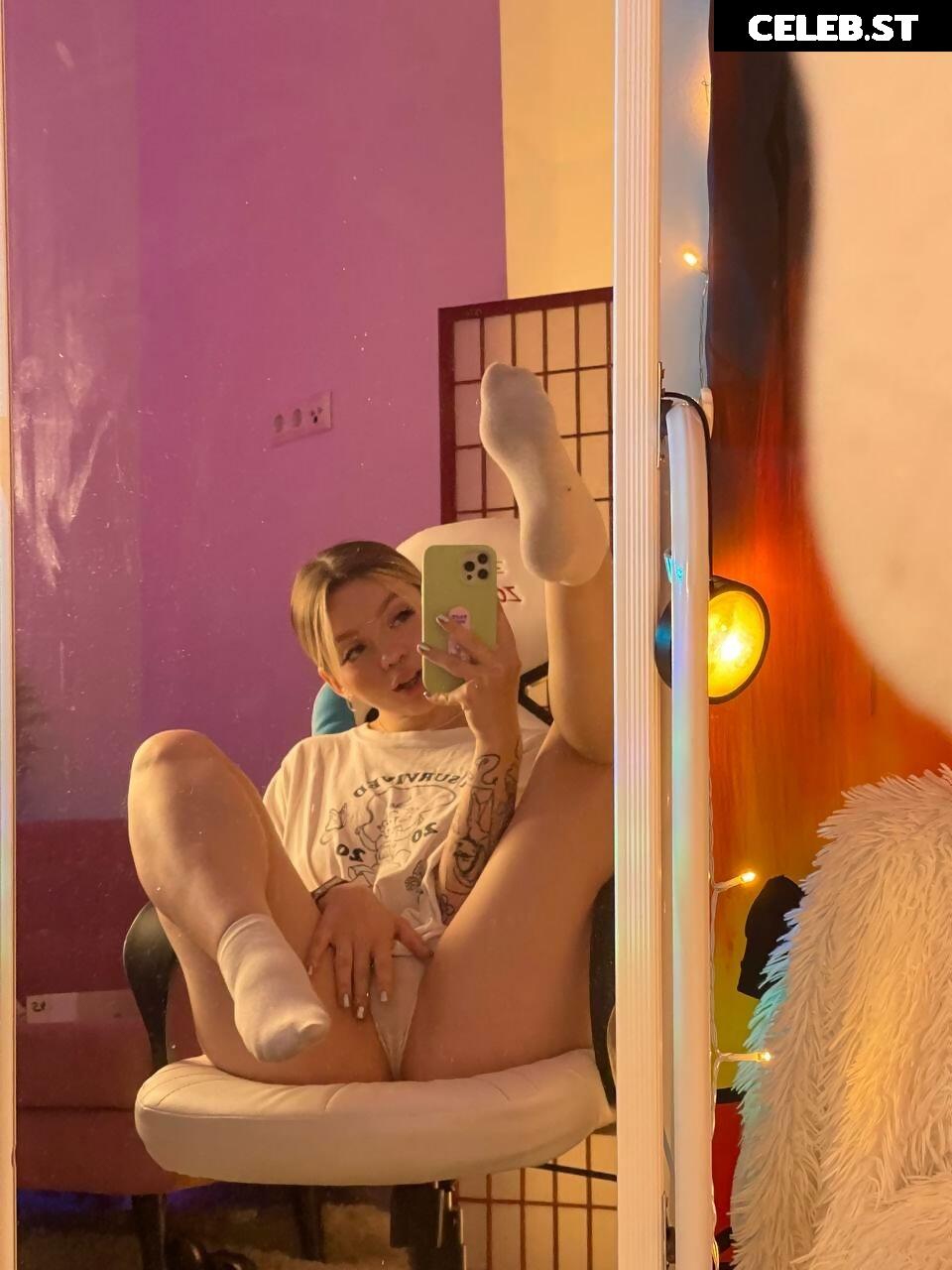 KristaBrooks Image 2416886