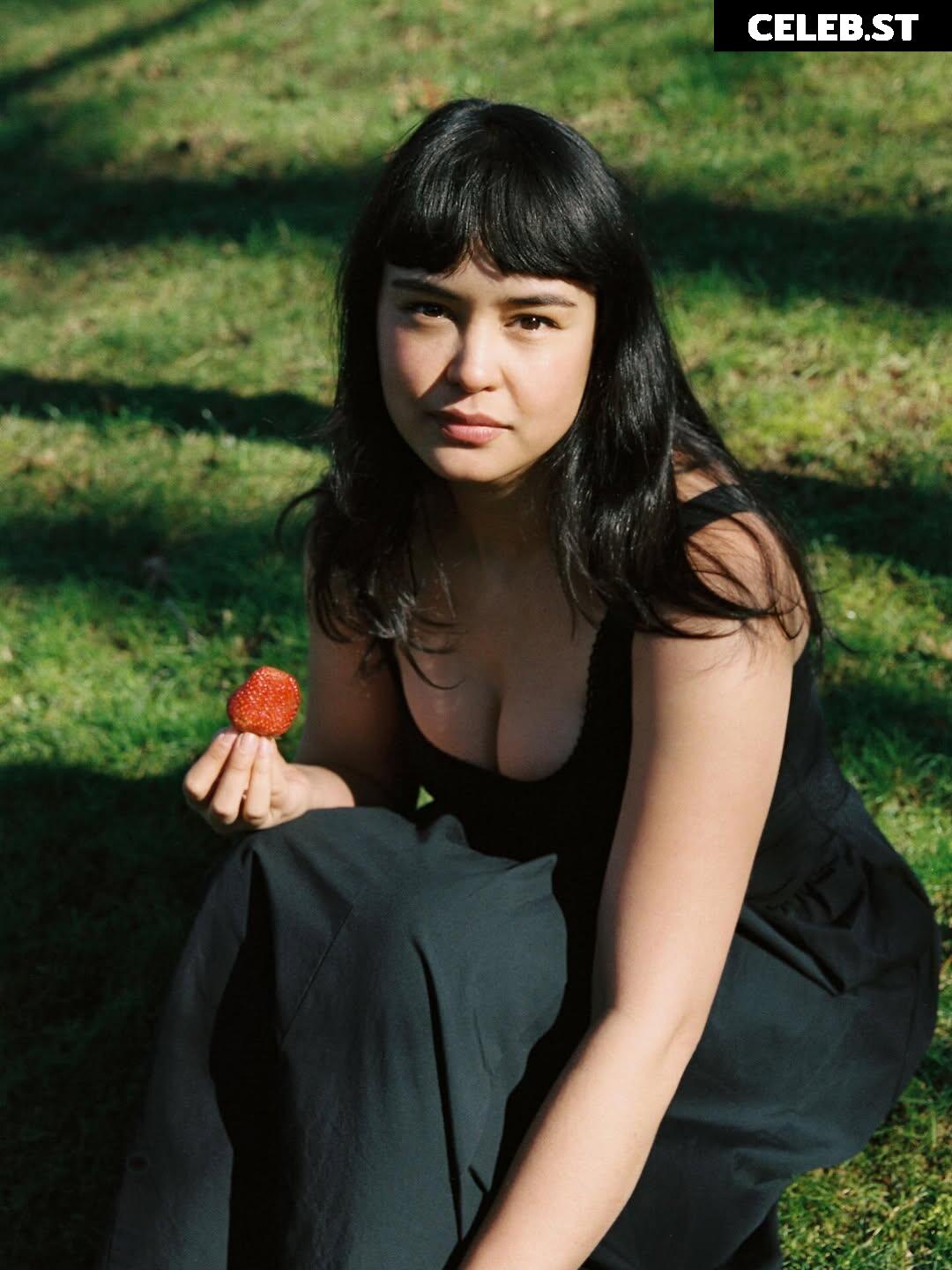 Courtney Eaton Image 24123705