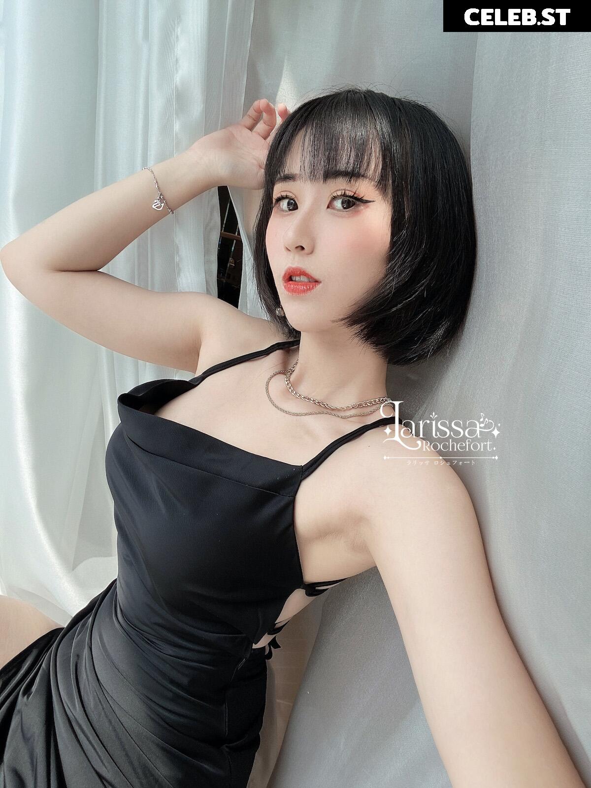 Larissa Rochefort Image 24138739