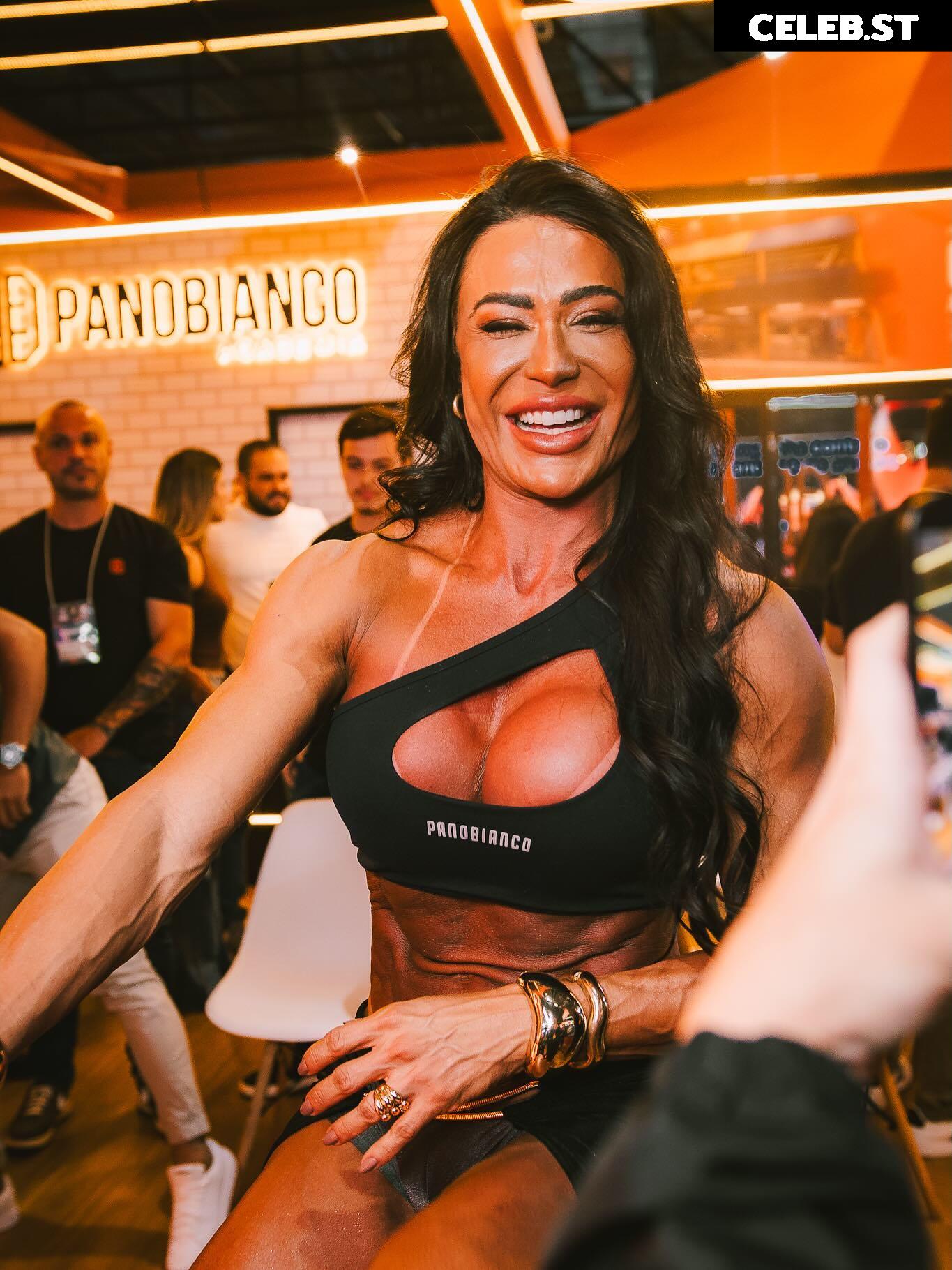 Gracyanne Barbosa Image 24134216