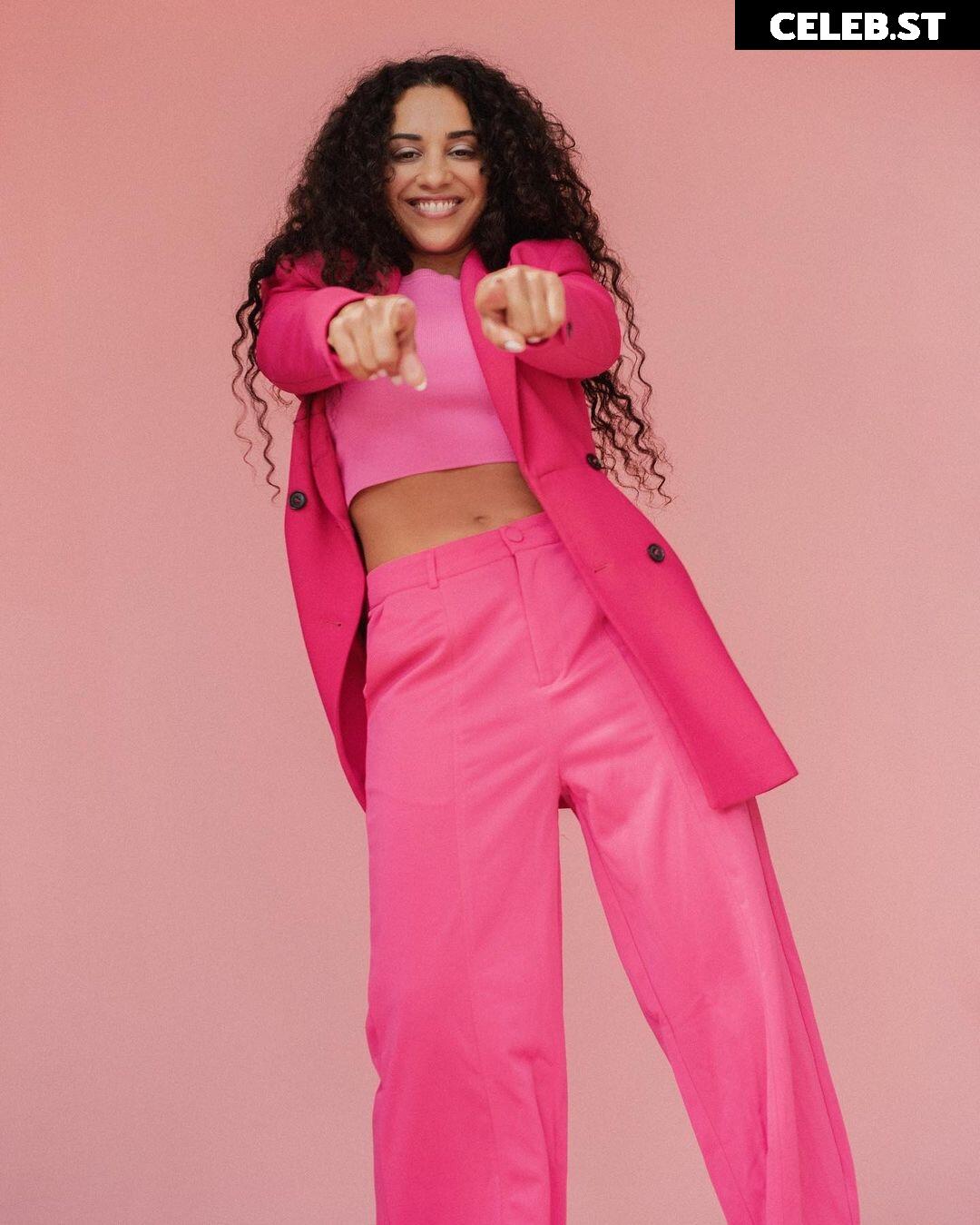 Nadja Benaissa Image 2413661