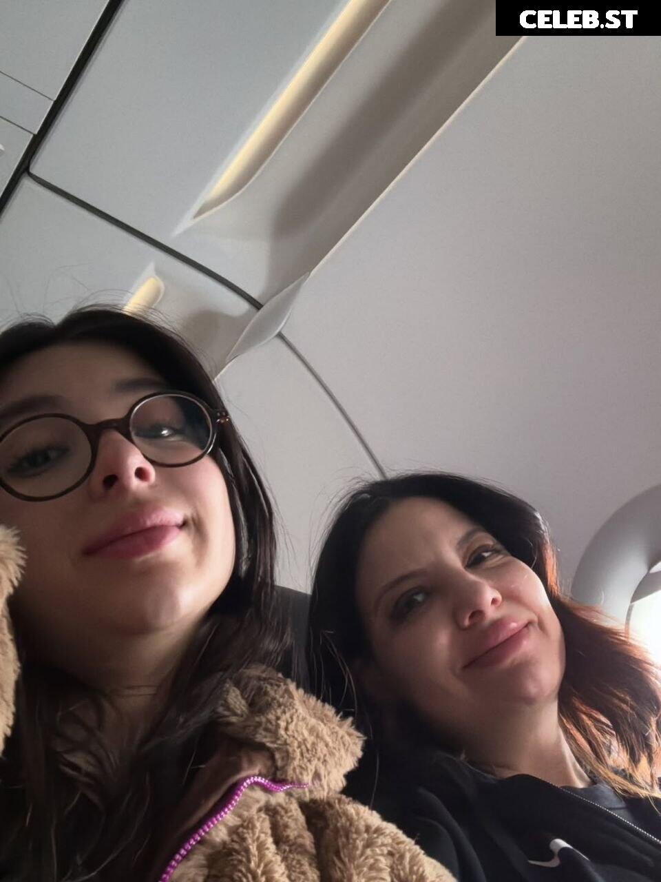 Taby Carvalho Image 24133365