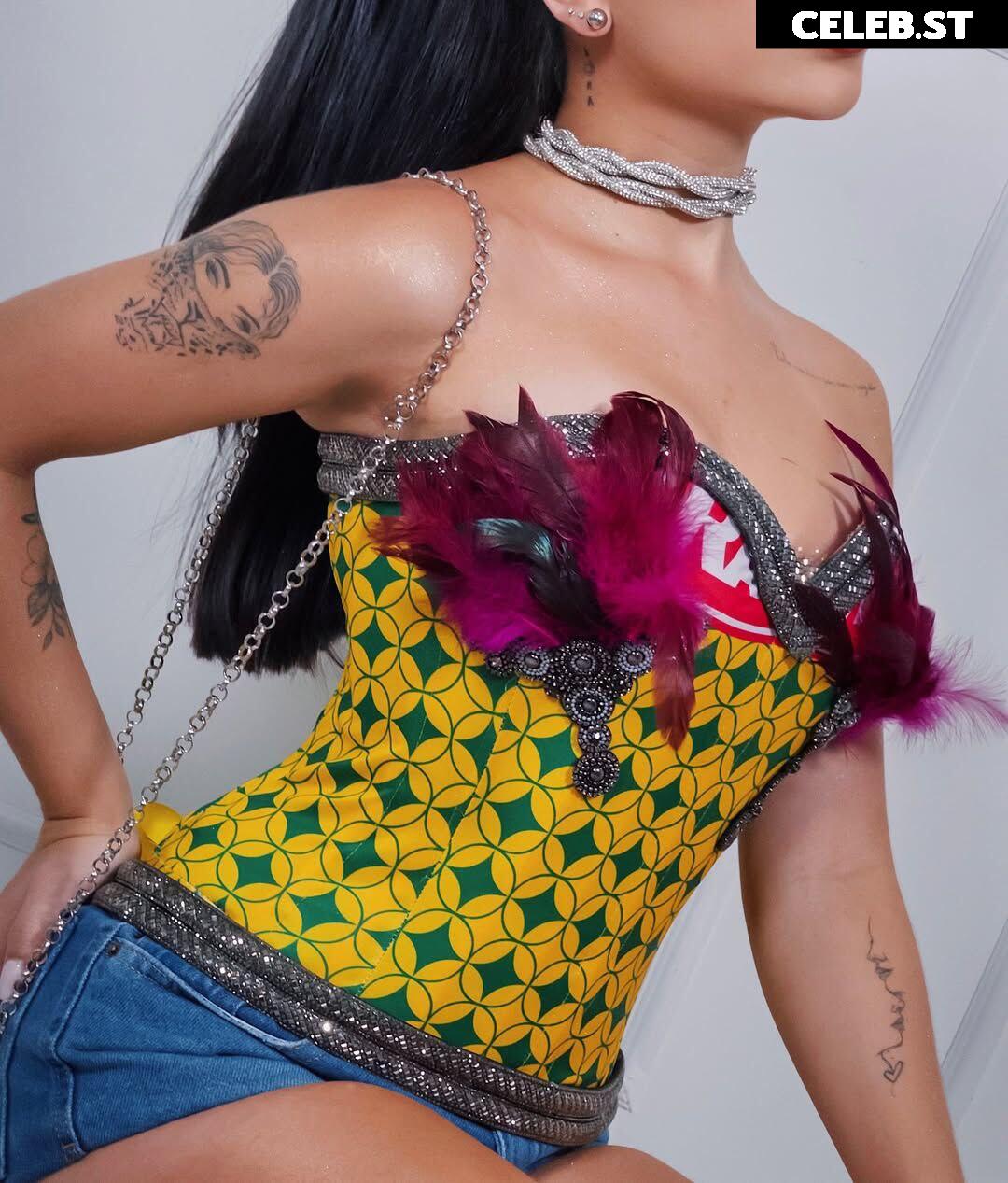 Taby Carvalho Image 24133352