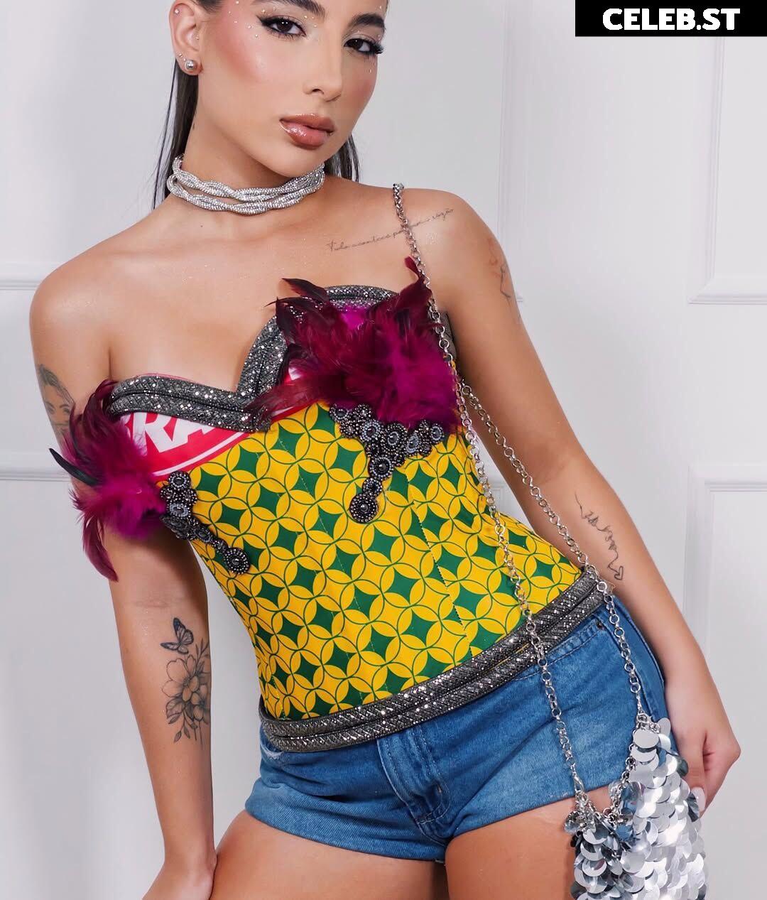 Taby Carvalho Image 24133357