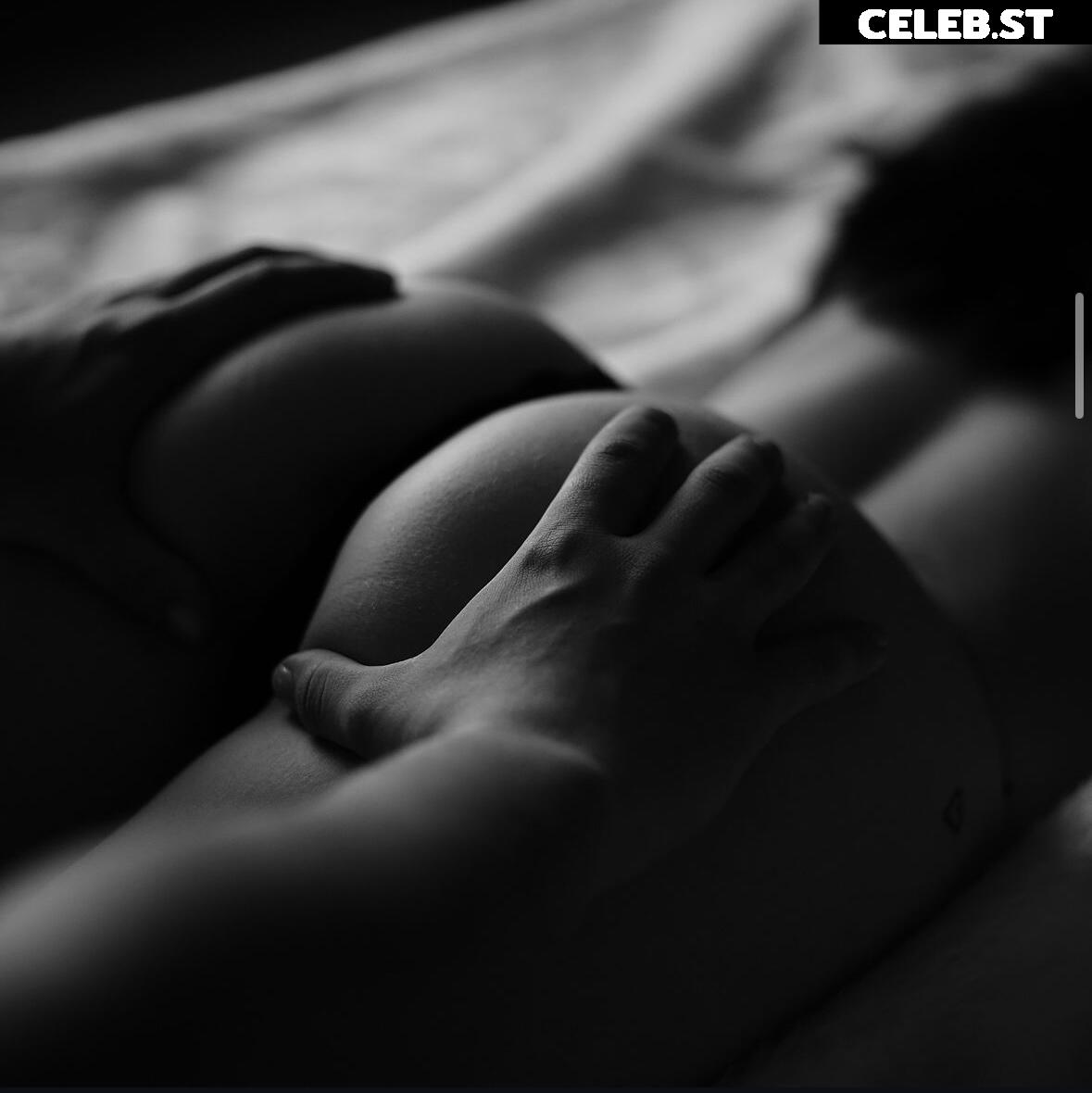 Mondaymodus / BestfansKim Image 2410493