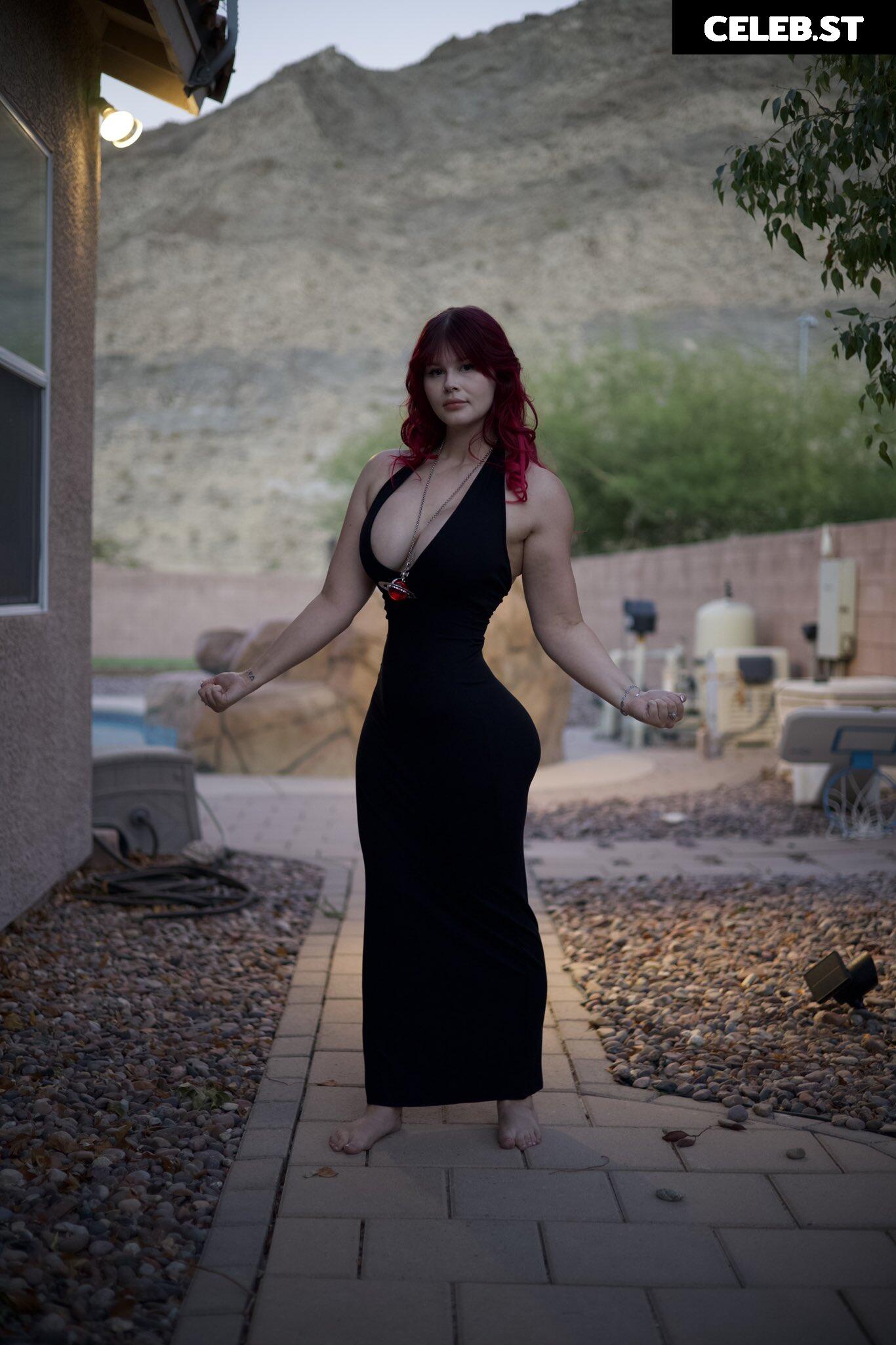 avasreddiary / Jenn Rowley Image 24104318