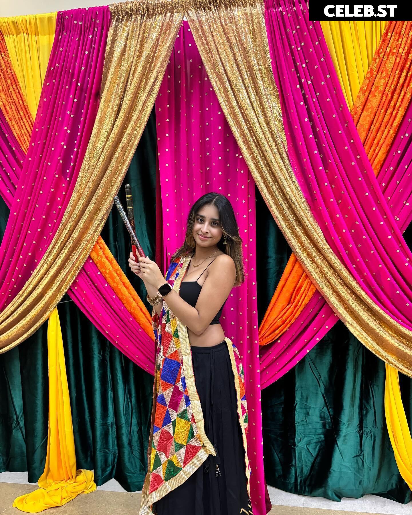 Vishakha Bhanot | vishakhaaa15 | Image 24104238