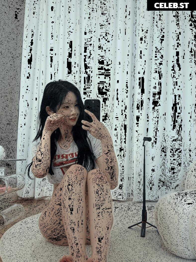 woohankyung / hankyung / 한갱 Image 24107919