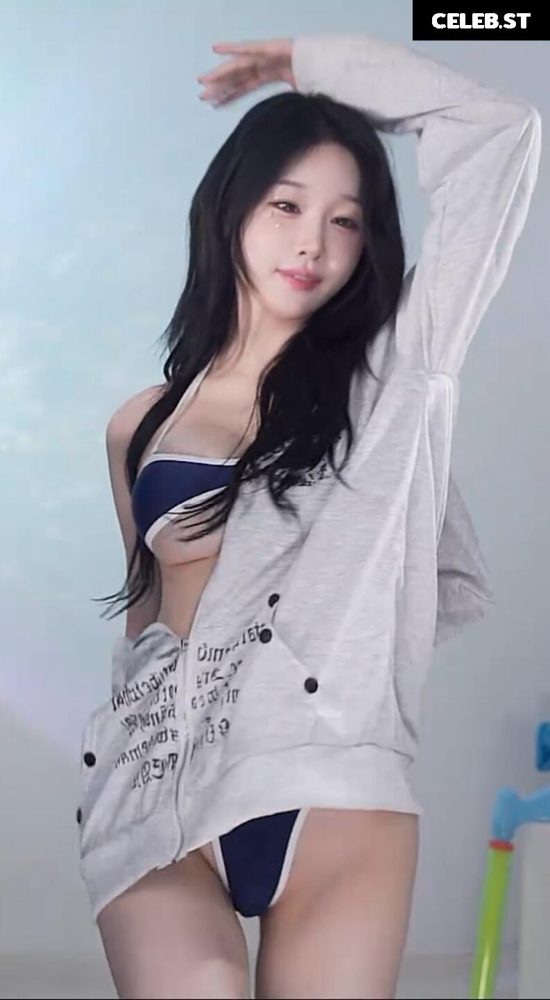 woohankyung / hankyung / 한갱 Image 24107880