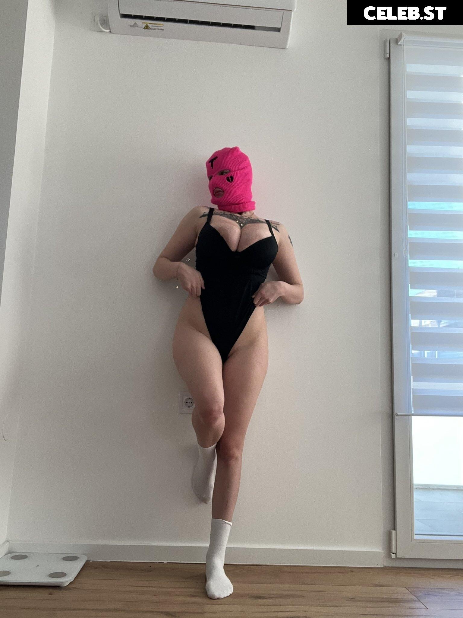 Suzanna Zvonar Image 2410190